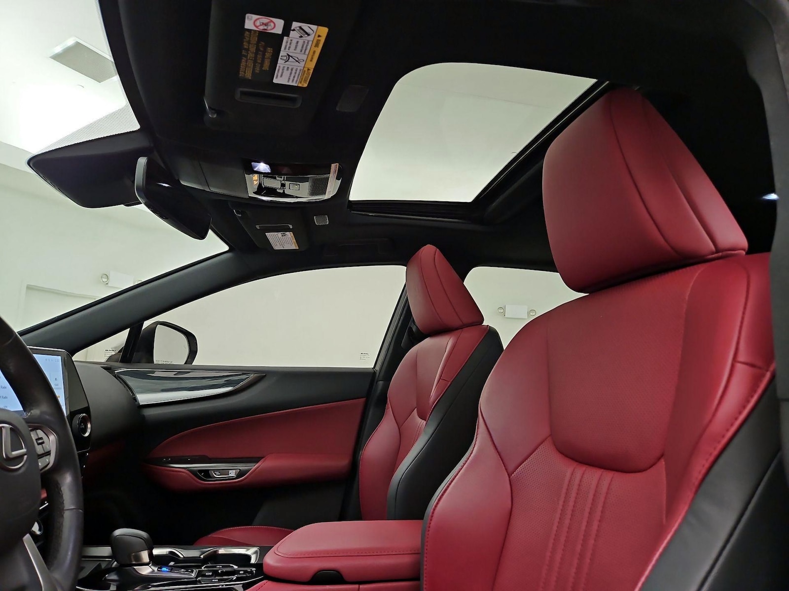 2024 Lexus NX 250 - Photo 20