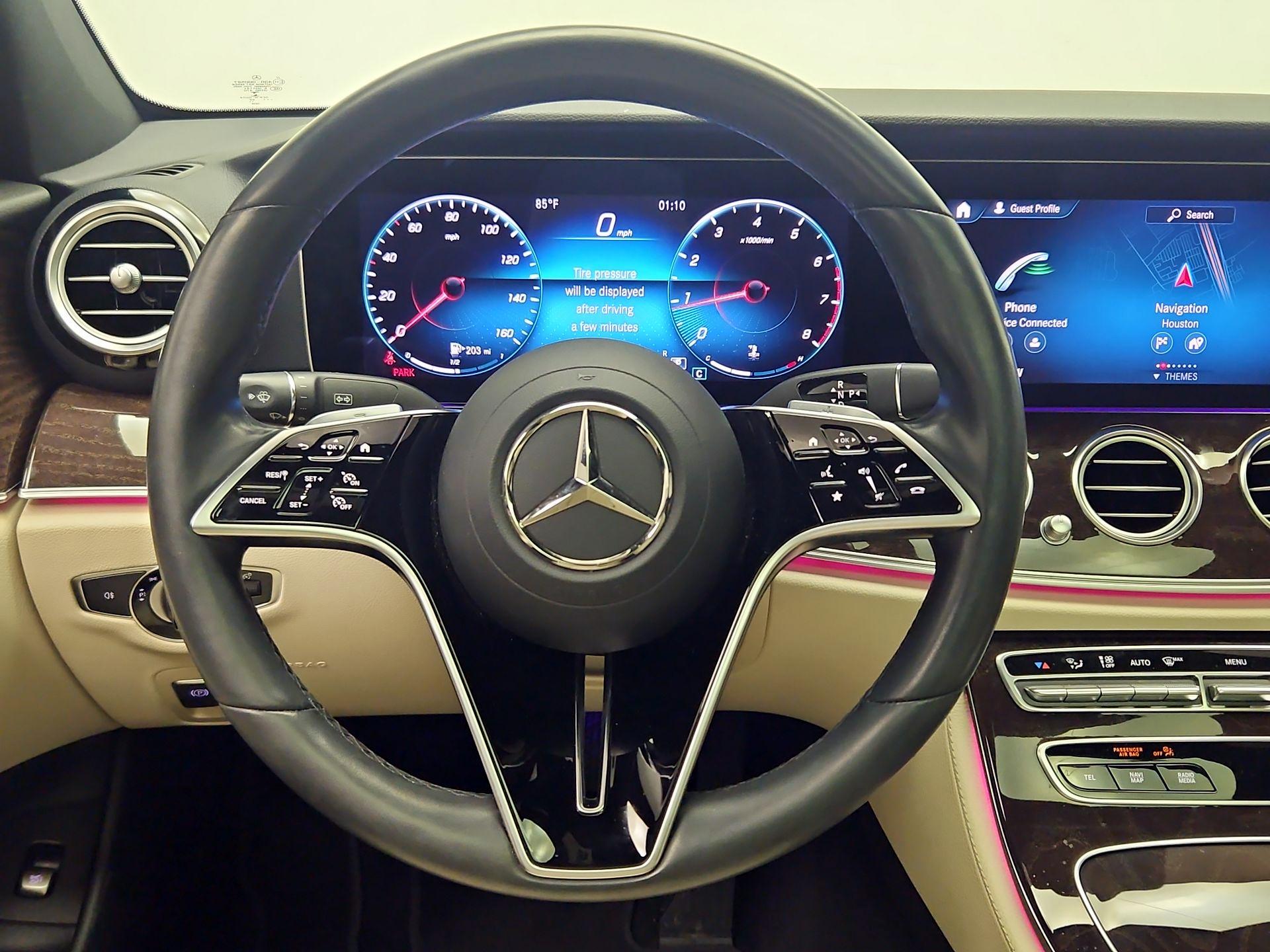 Thumbnail: 2022 Mercedes-Benz E-Class - 10
