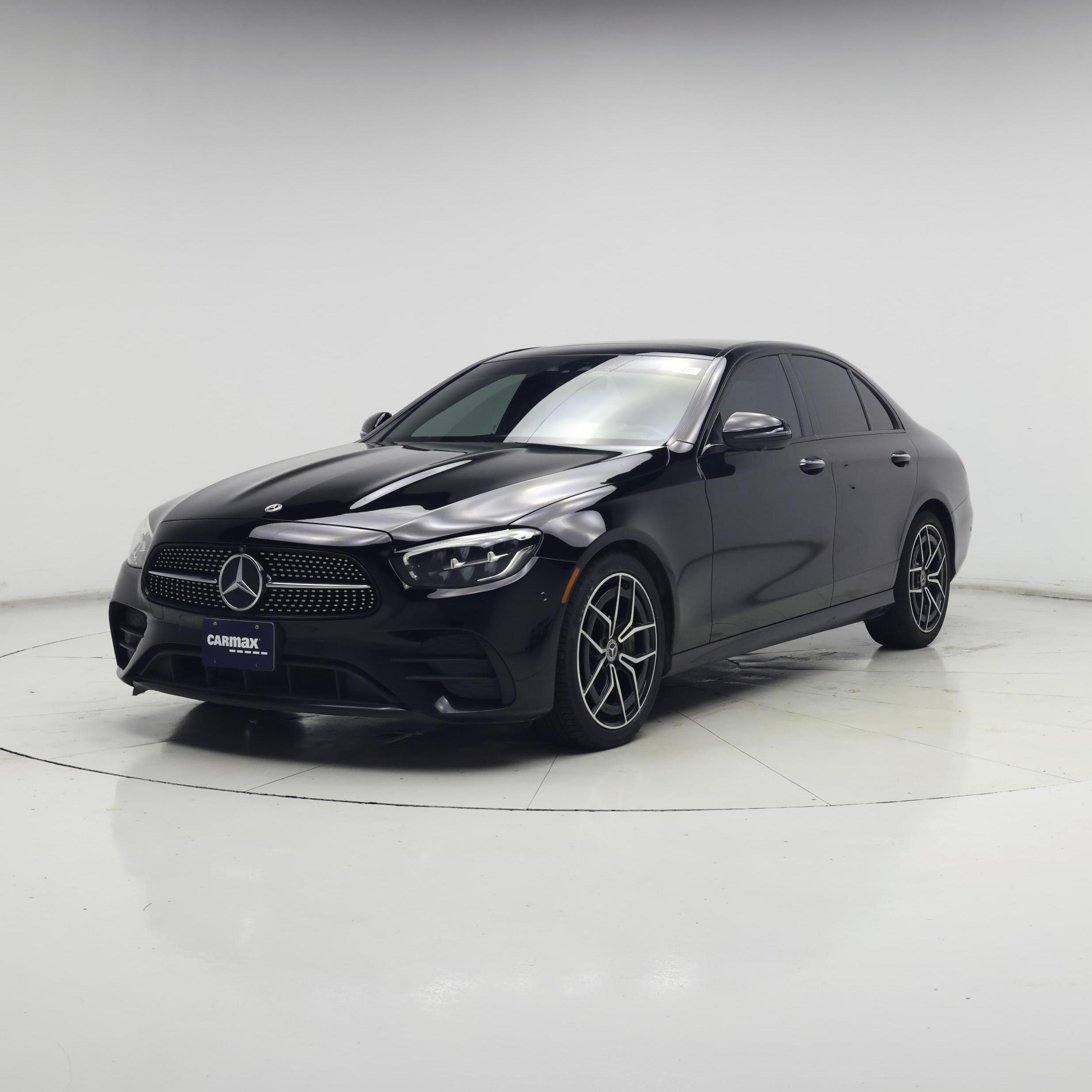 Thumbnail: 2022 Mercedes-Benz E-Class - 4