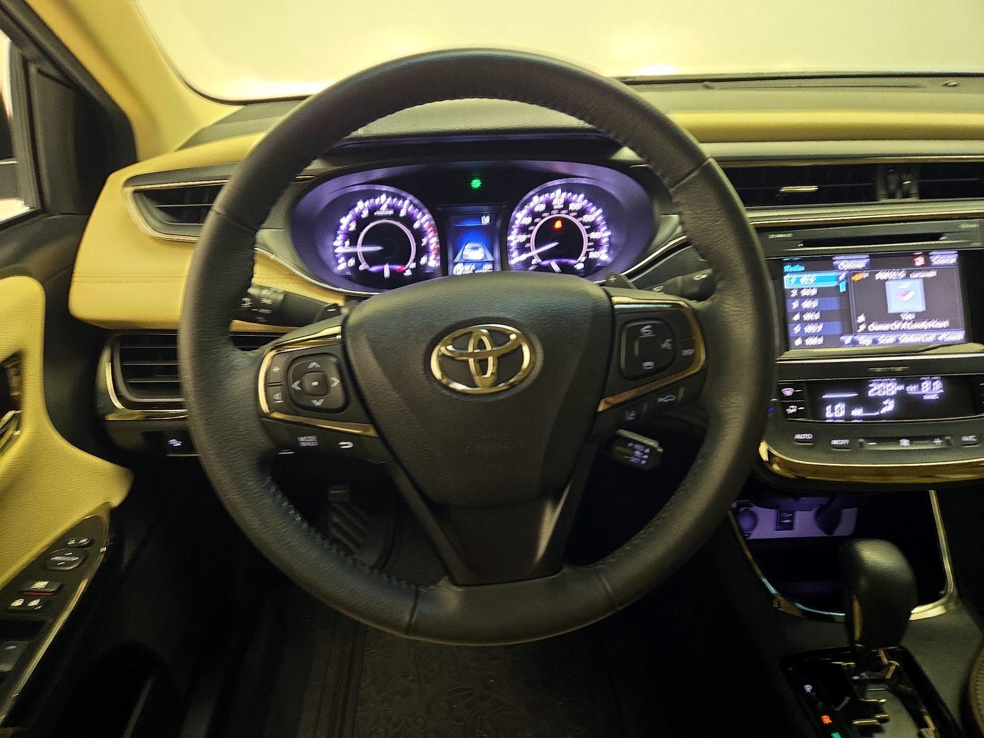 Thumbnail: 2018 Toyota Avalon - 10