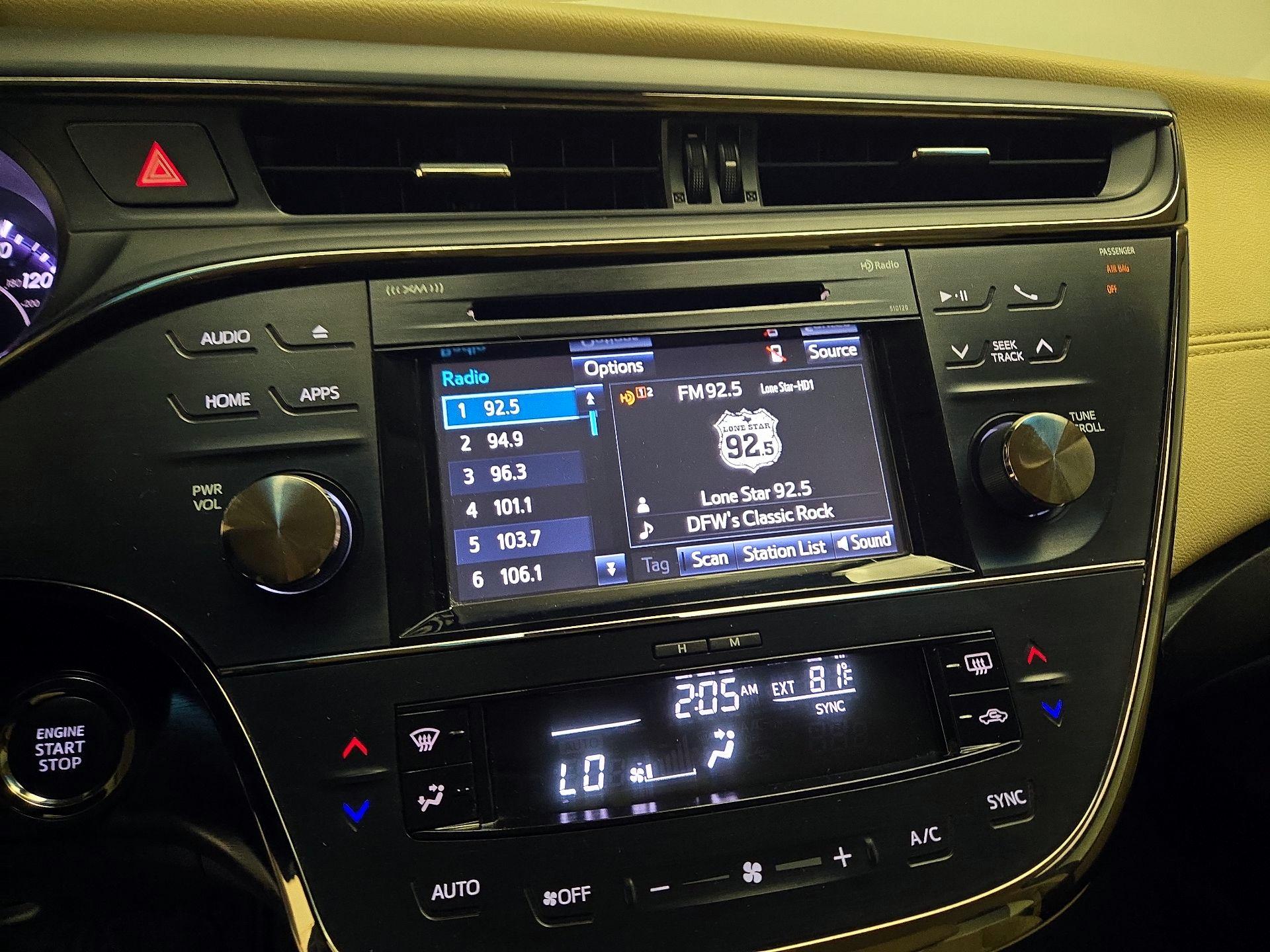 Thumbnail: 2018 Toyota Avalon - 15