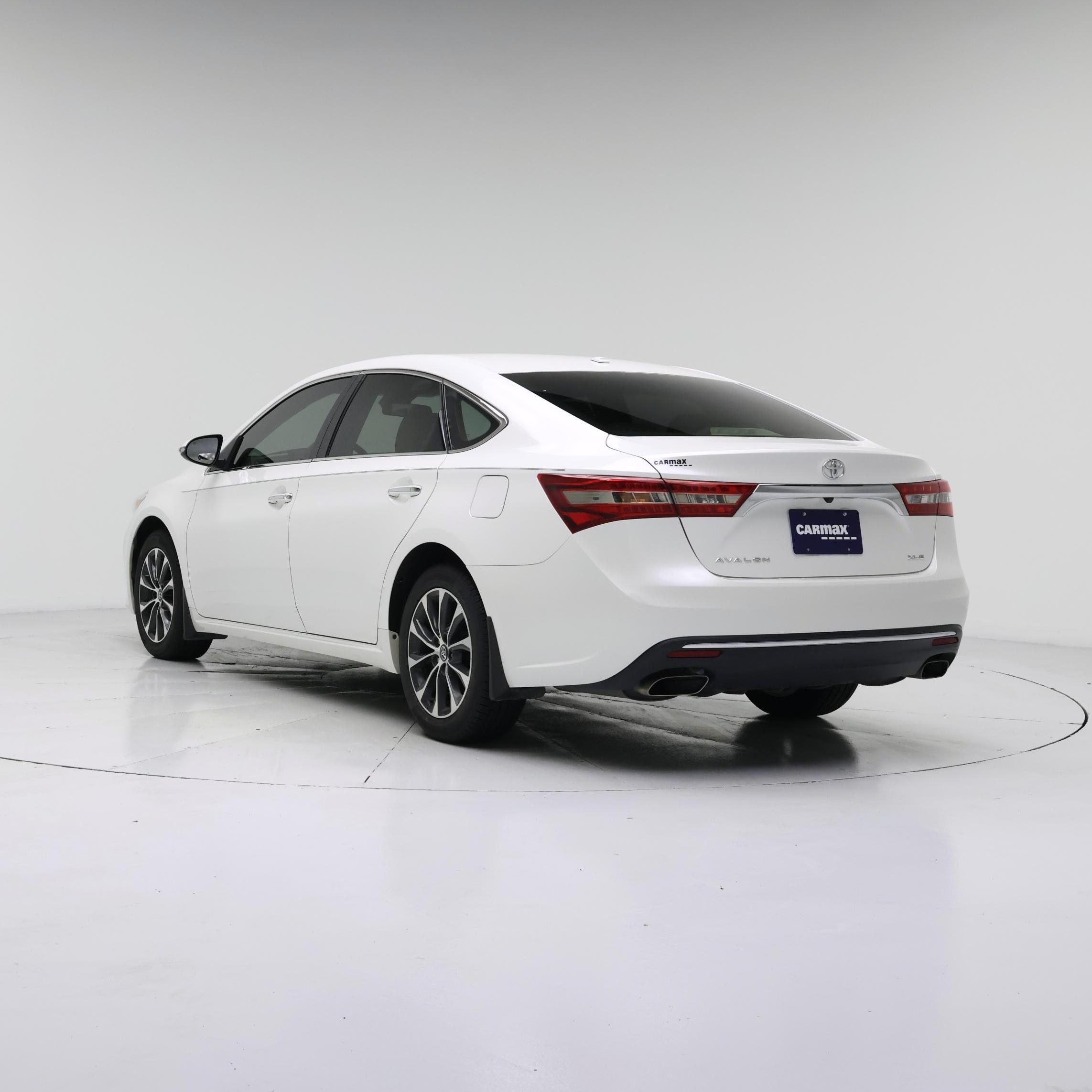 Thumbnail: 2018 Toyota Avalon - 2