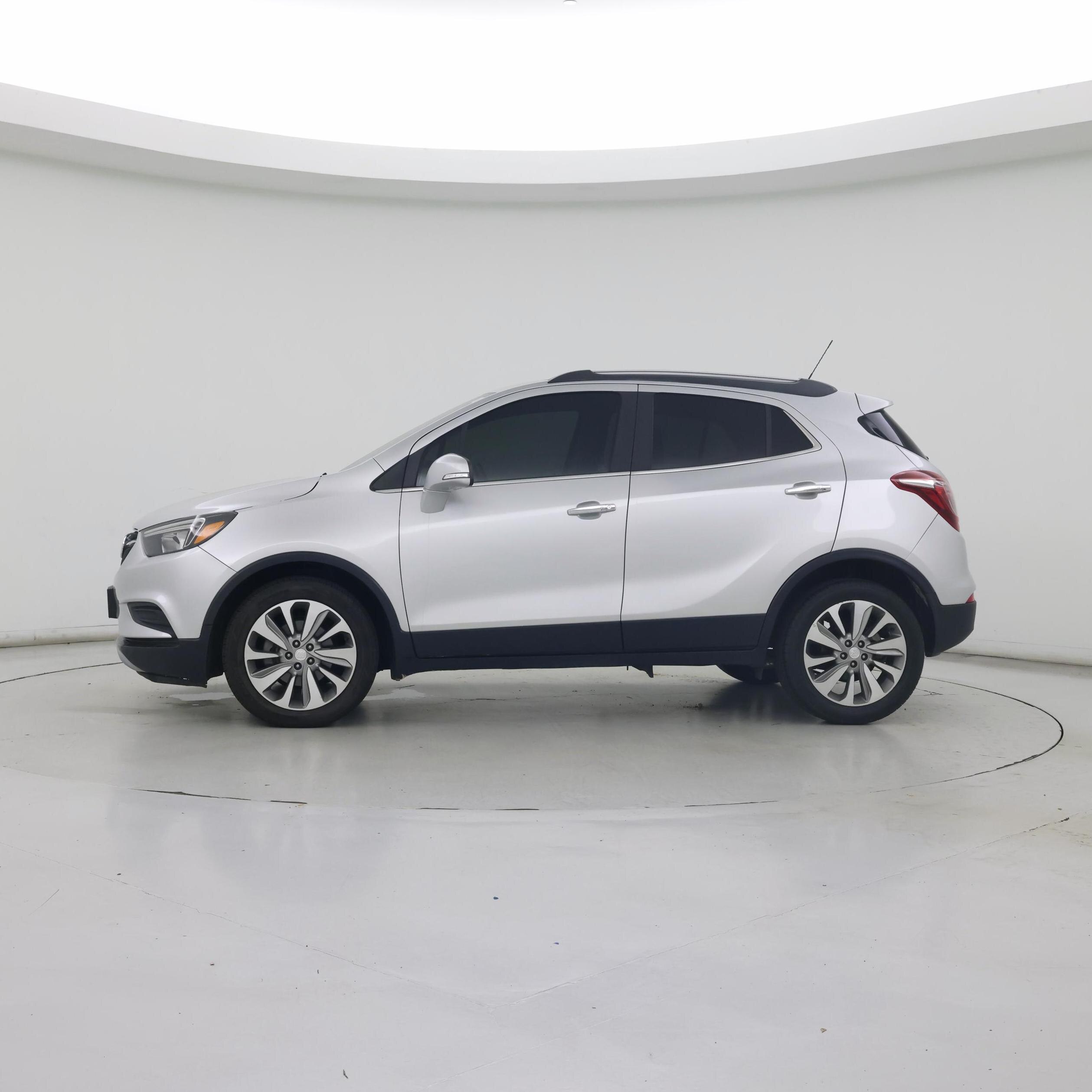 Thumbnail: 2019 Buick Encore - 3