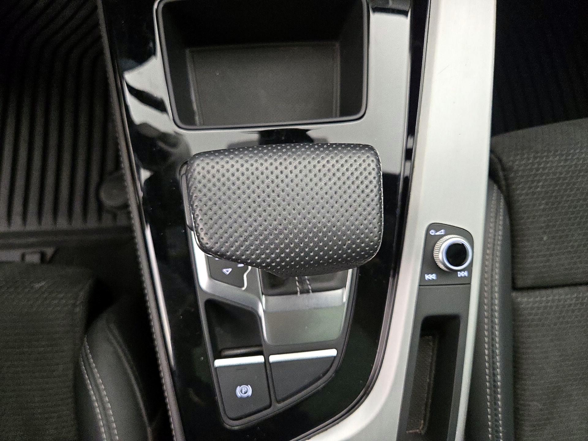 Thumbnail: 2021 Audi A5 - 17