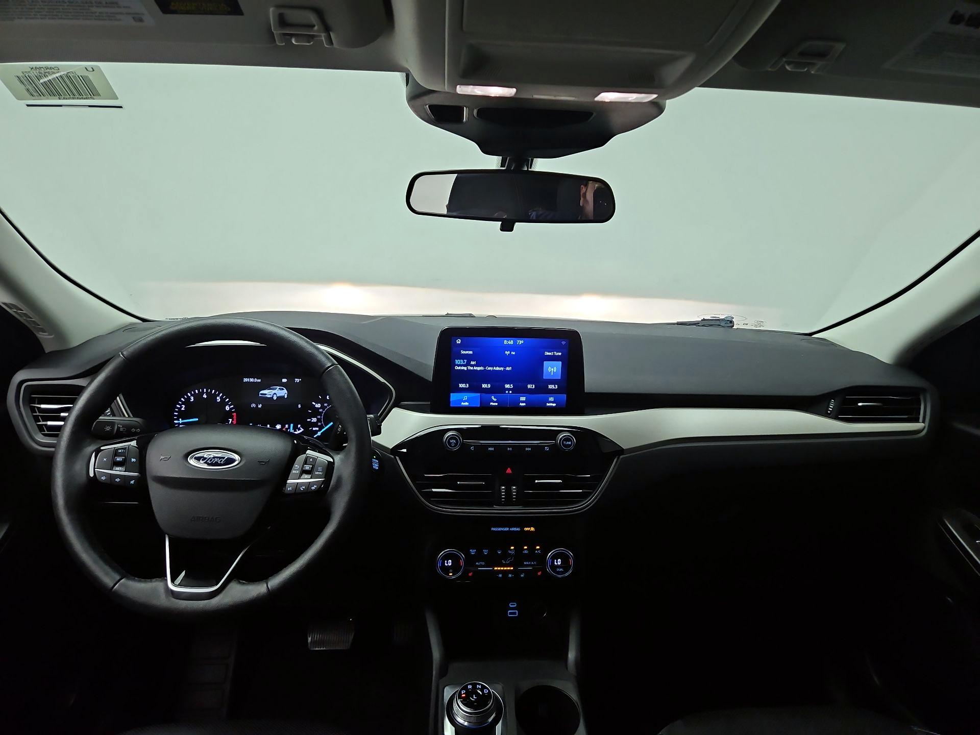 Thumbnail: 2021 Ford Escape - 9