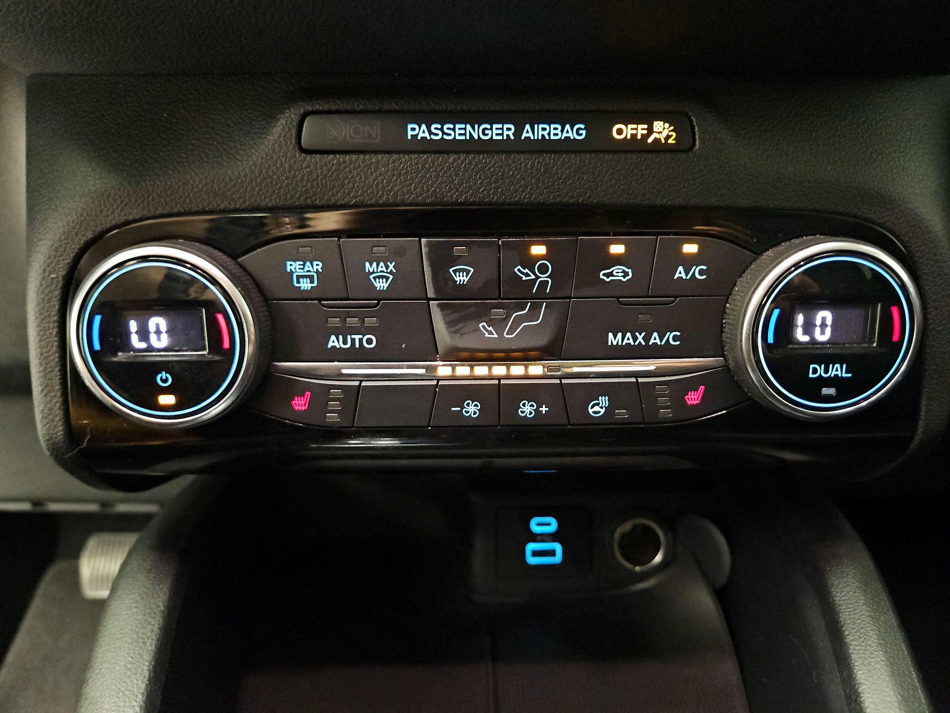 Thumbnail: 2021 Ford Escape - 16