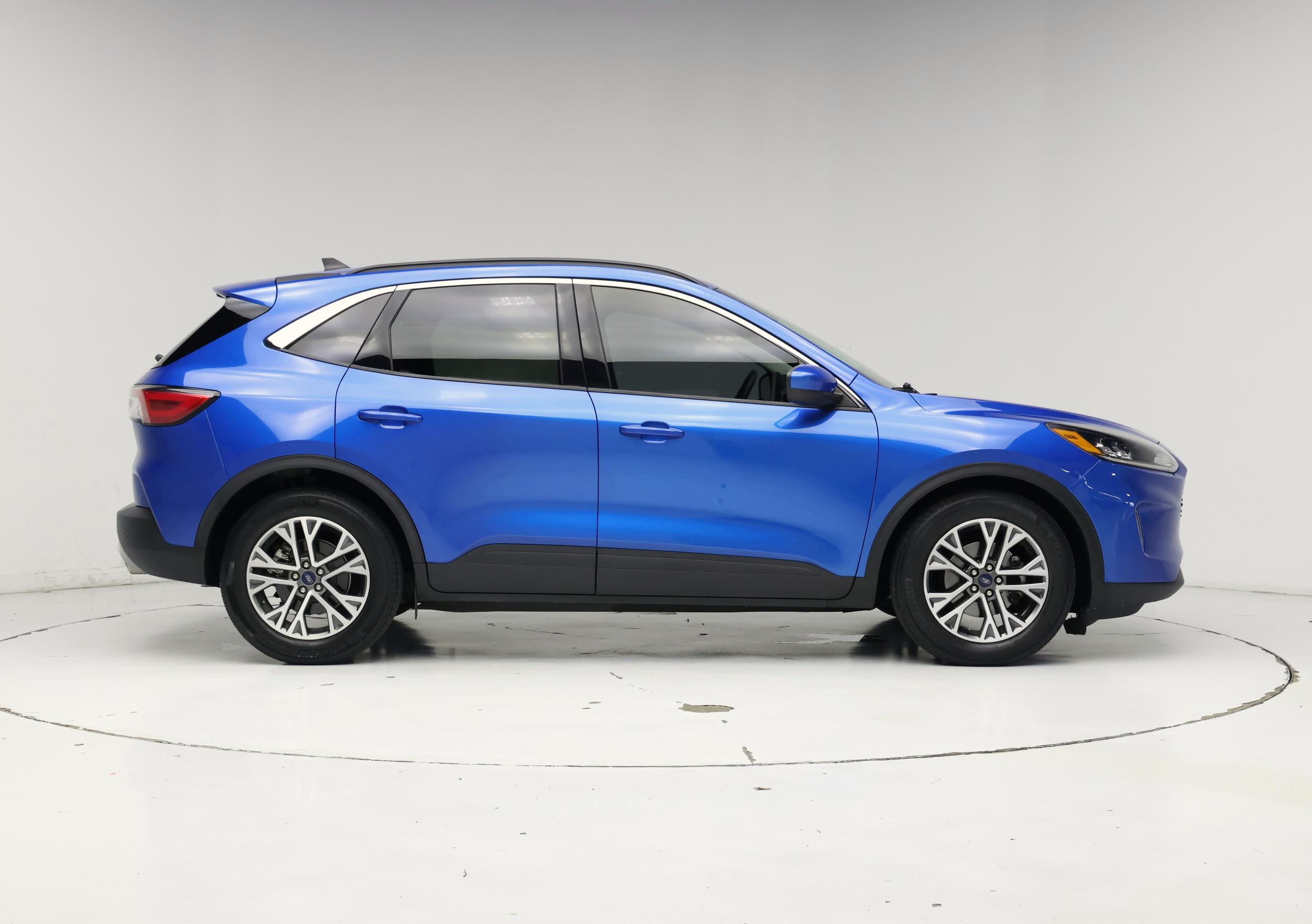 Thumbnail: 2021 Ford Escape - 7