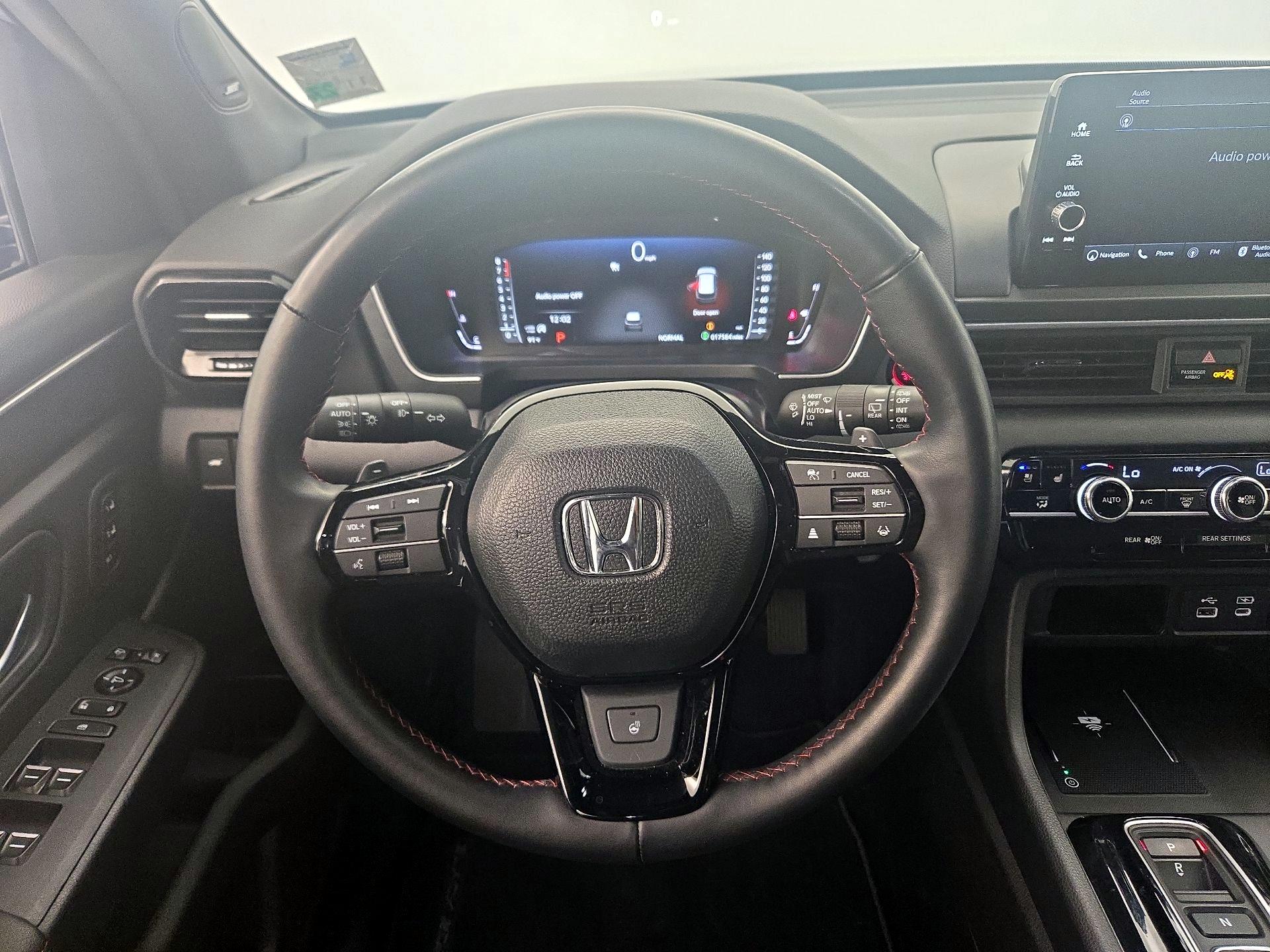 Thumbnail: 2025 Honda Pilot - 10