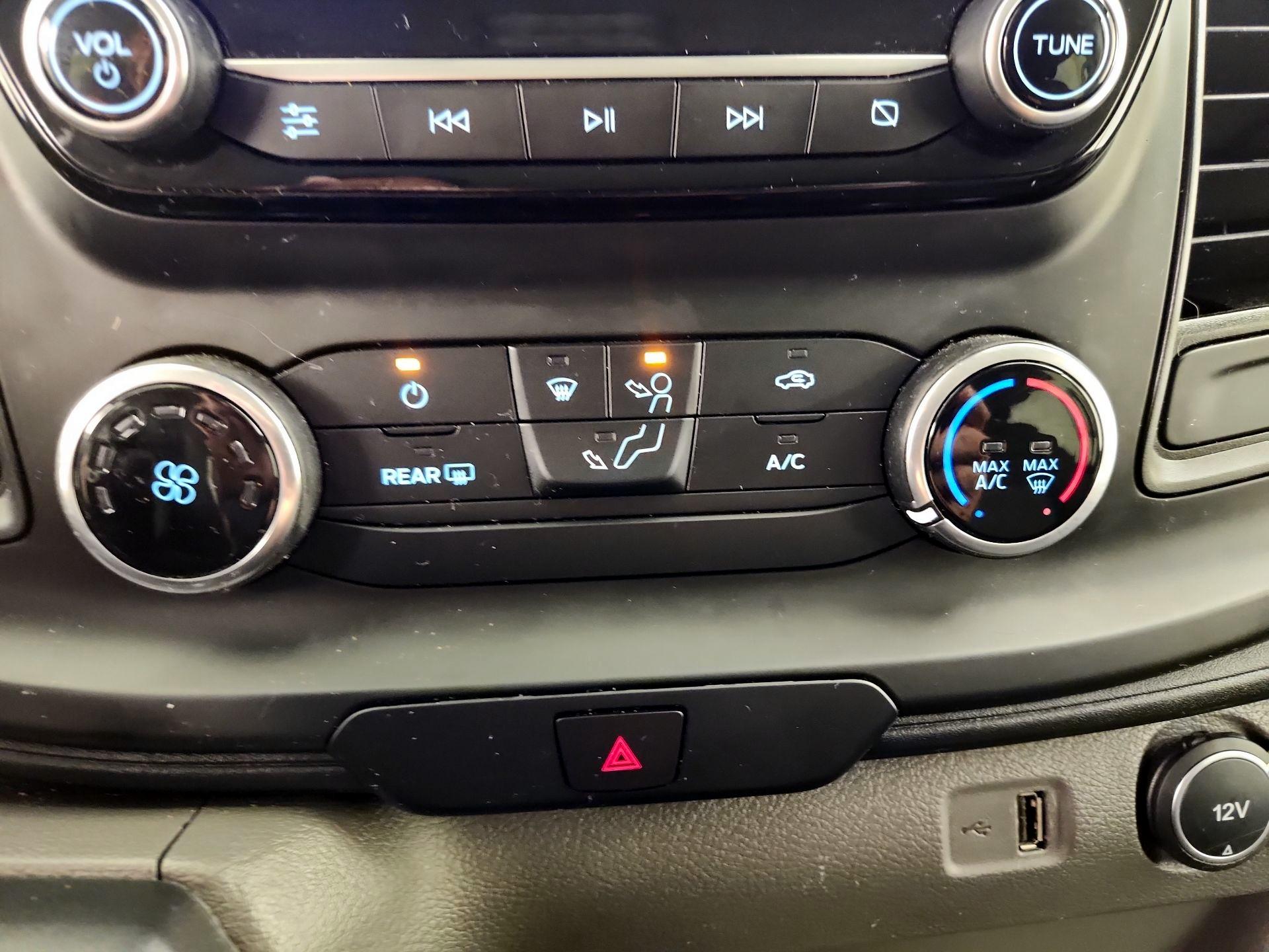 Thumbnail: 2020 Ford Transit Series - 16