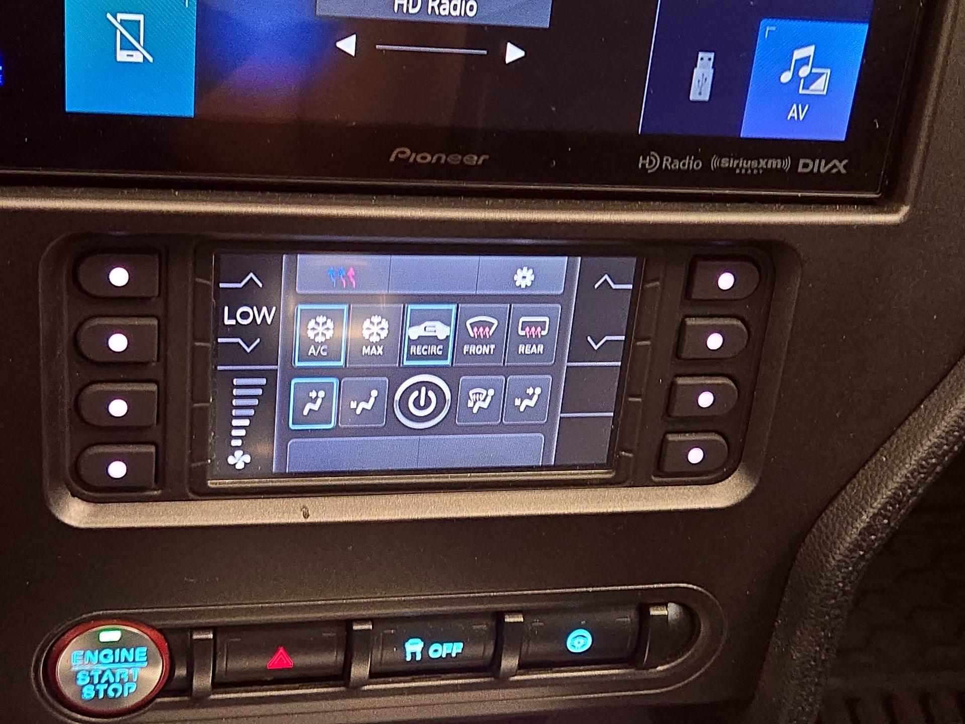 Thumbnail: 2019 Ford Mustang - 16