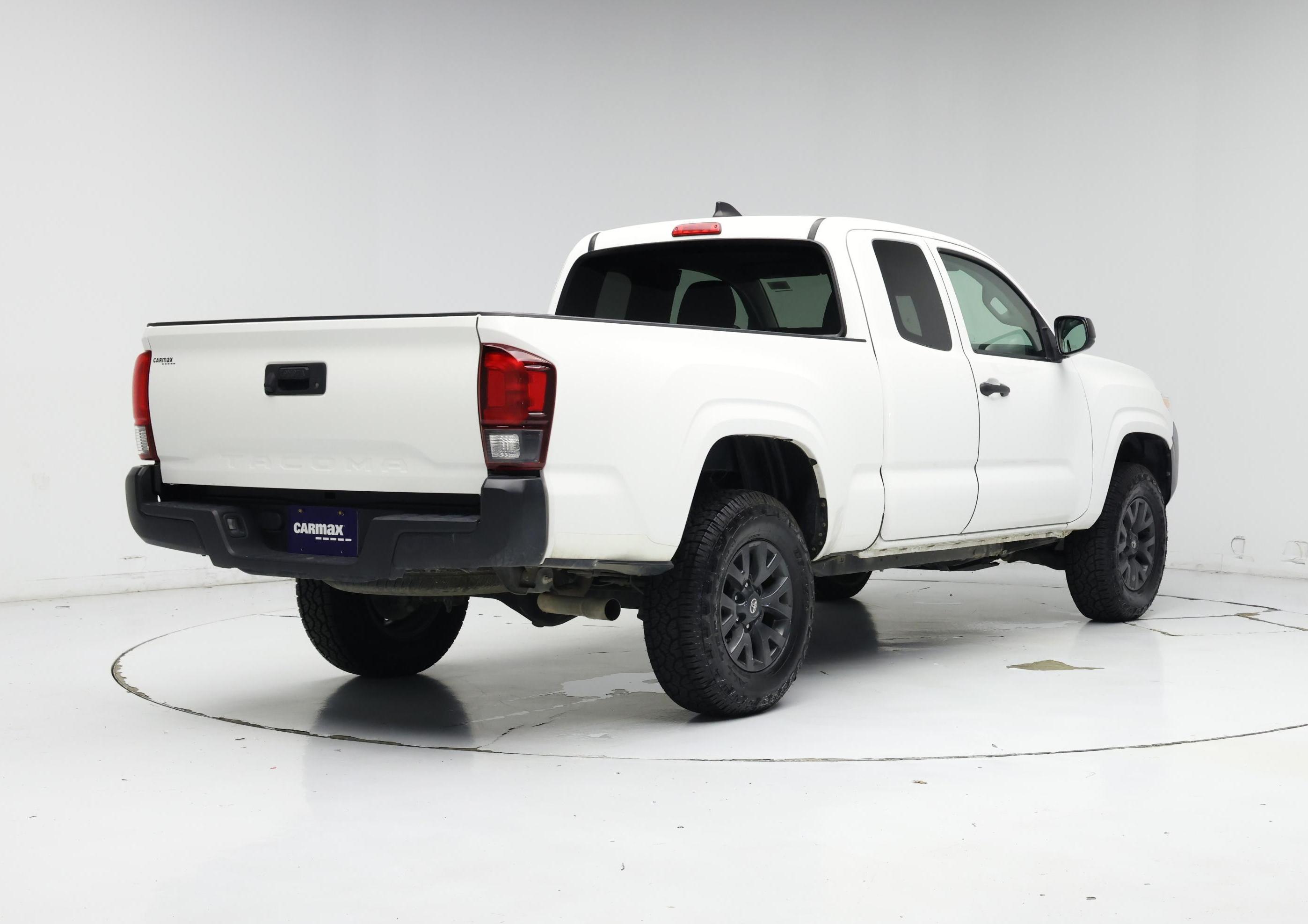 Thumbnail: 2022 Toyota Tacoma - 8