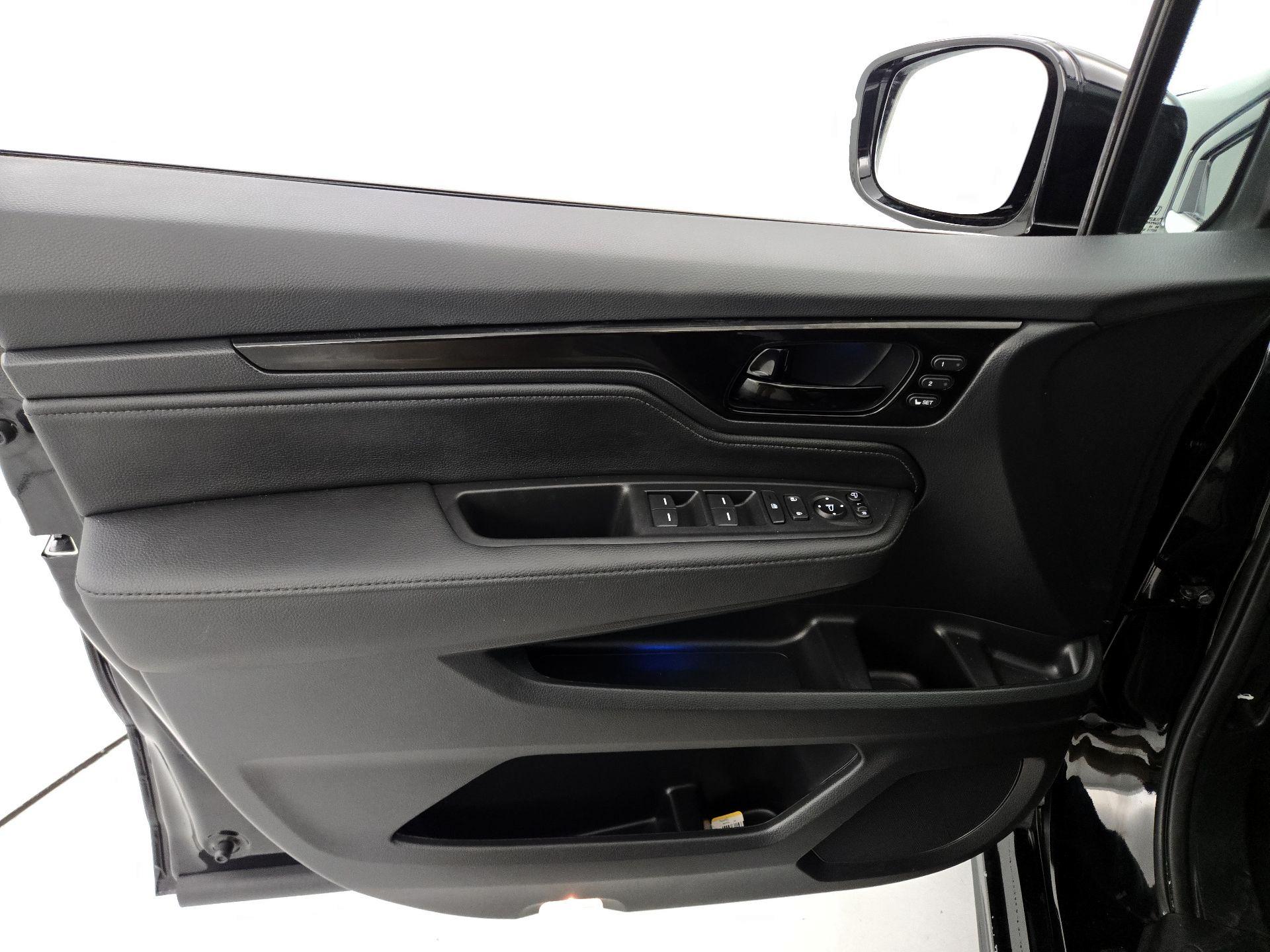 Thumbnail: 2026 Honda Odyssey - 12