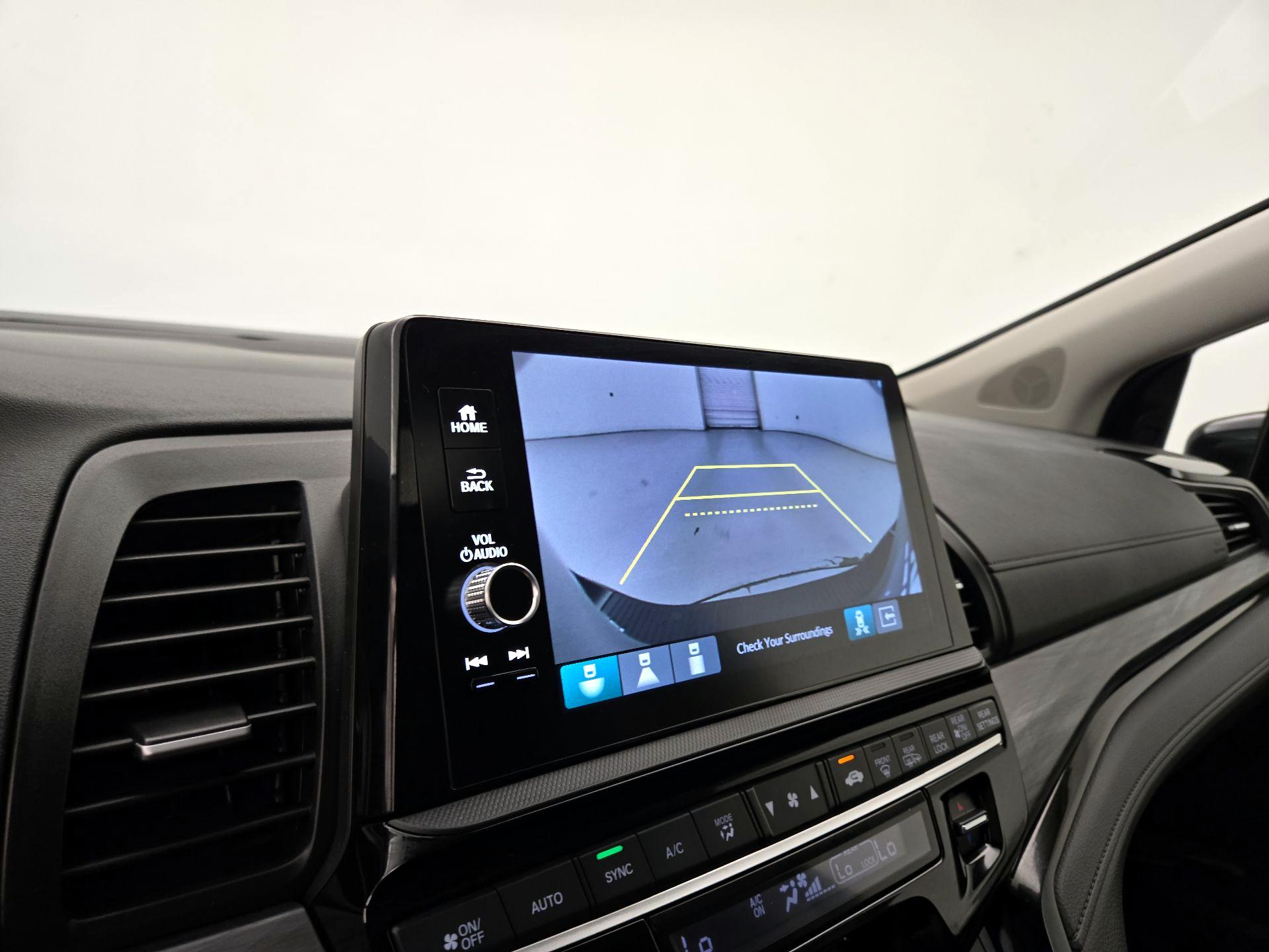Thumbnail: 2026 Honda Odyssey - 15