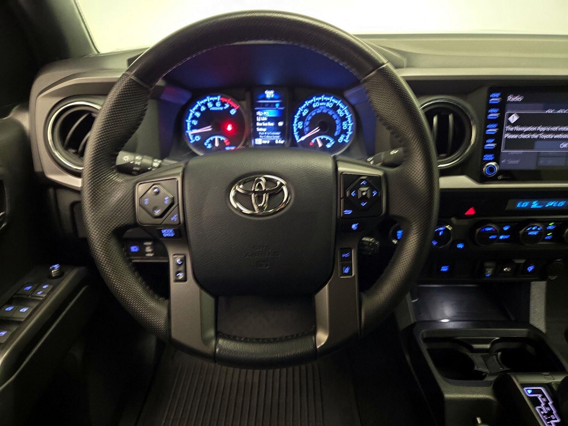 Thumbnail: 2023 Toyota Tacoma - 10