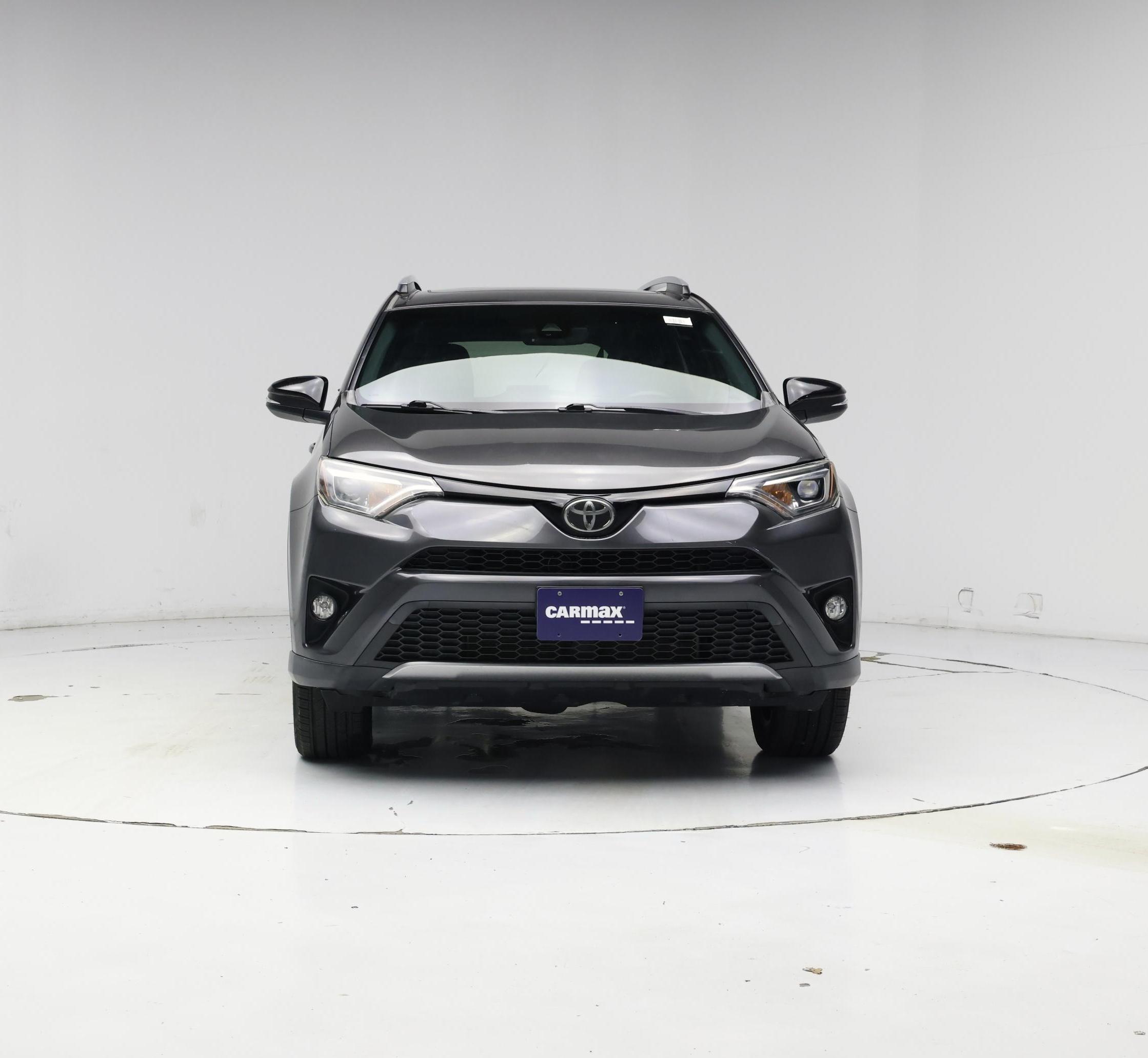 Thumbnail: 2018 Toyota RAV4 - 5