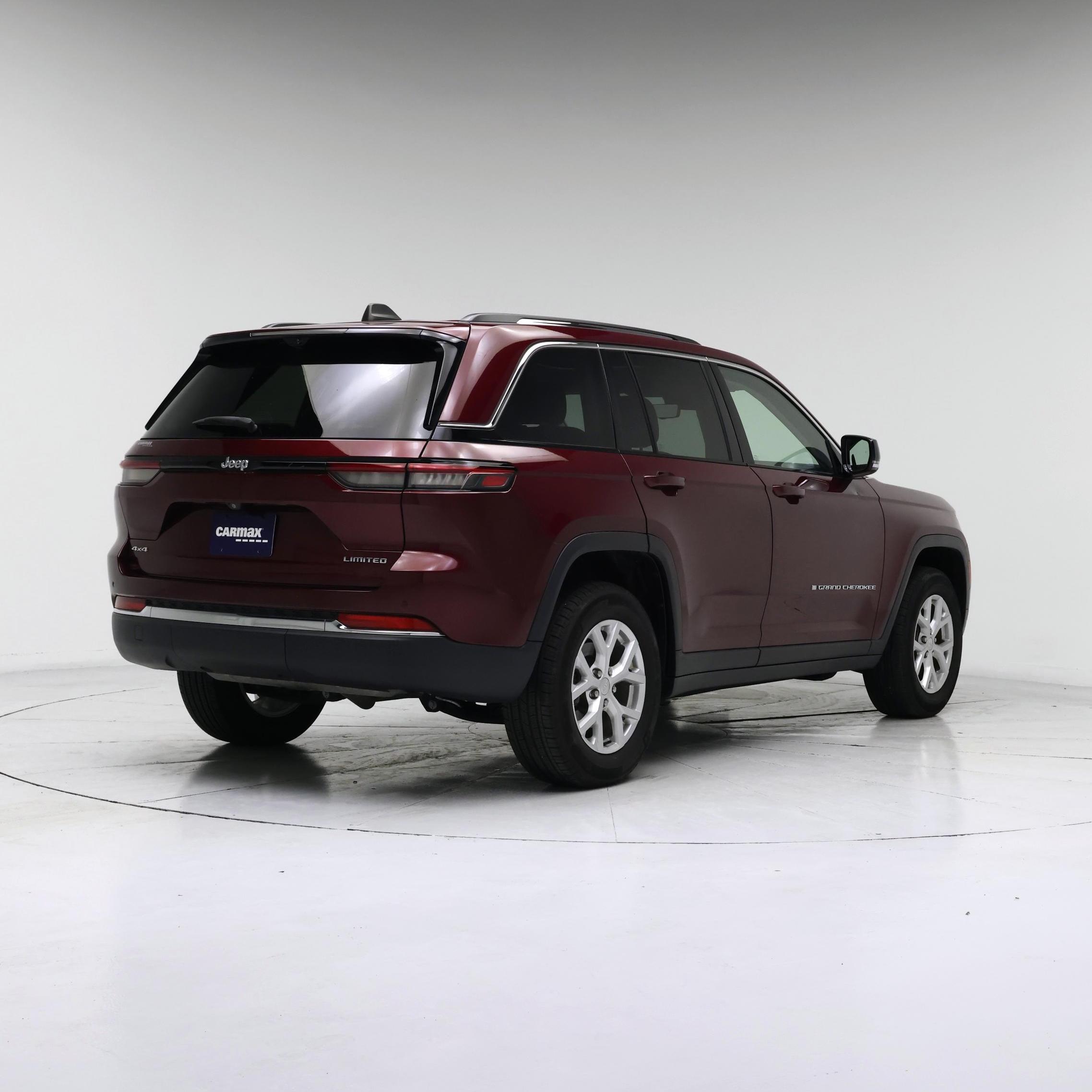Thumbnail: 2023 Jeep Grand Cherokee - 8