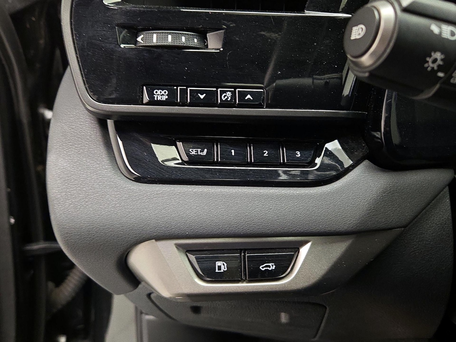 2023 Lexus RX 350 - Photo 14