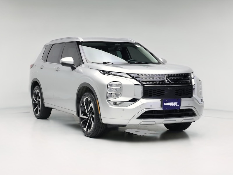 2023 Mitsubishi Outlander SEL
