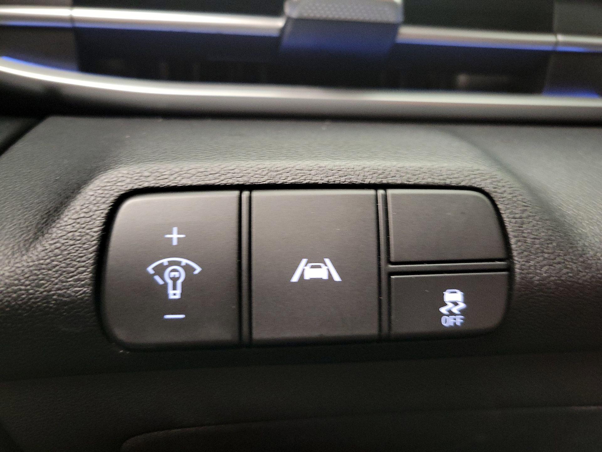 Thumbnail: 2021 Hyundai Elantra - 13