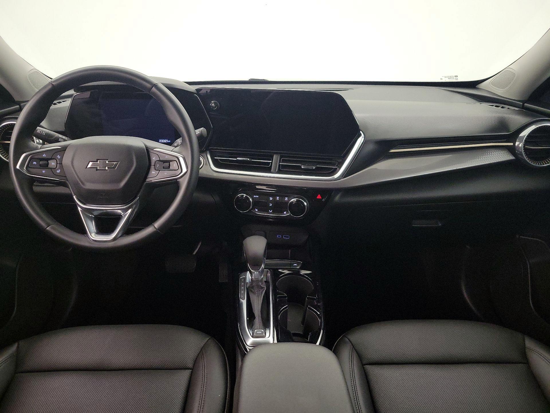 Thumbnail: 2025 Chevrolet Trax - 9