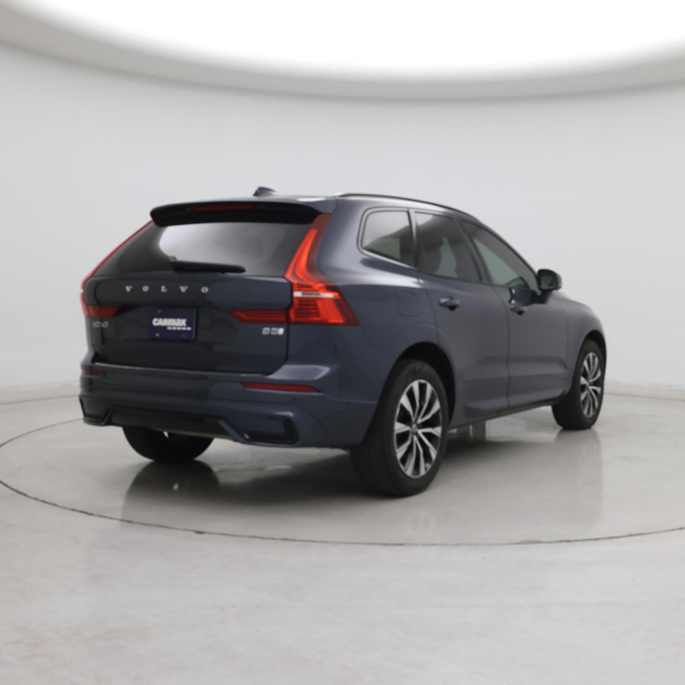 Thumbnail: 2023 Volvo XC60 - 8
