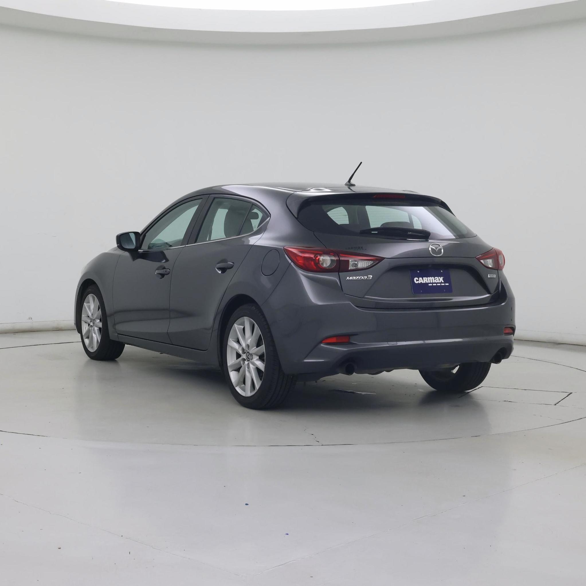 Thumbnail: 2017 Mazda Mazda3 - 2