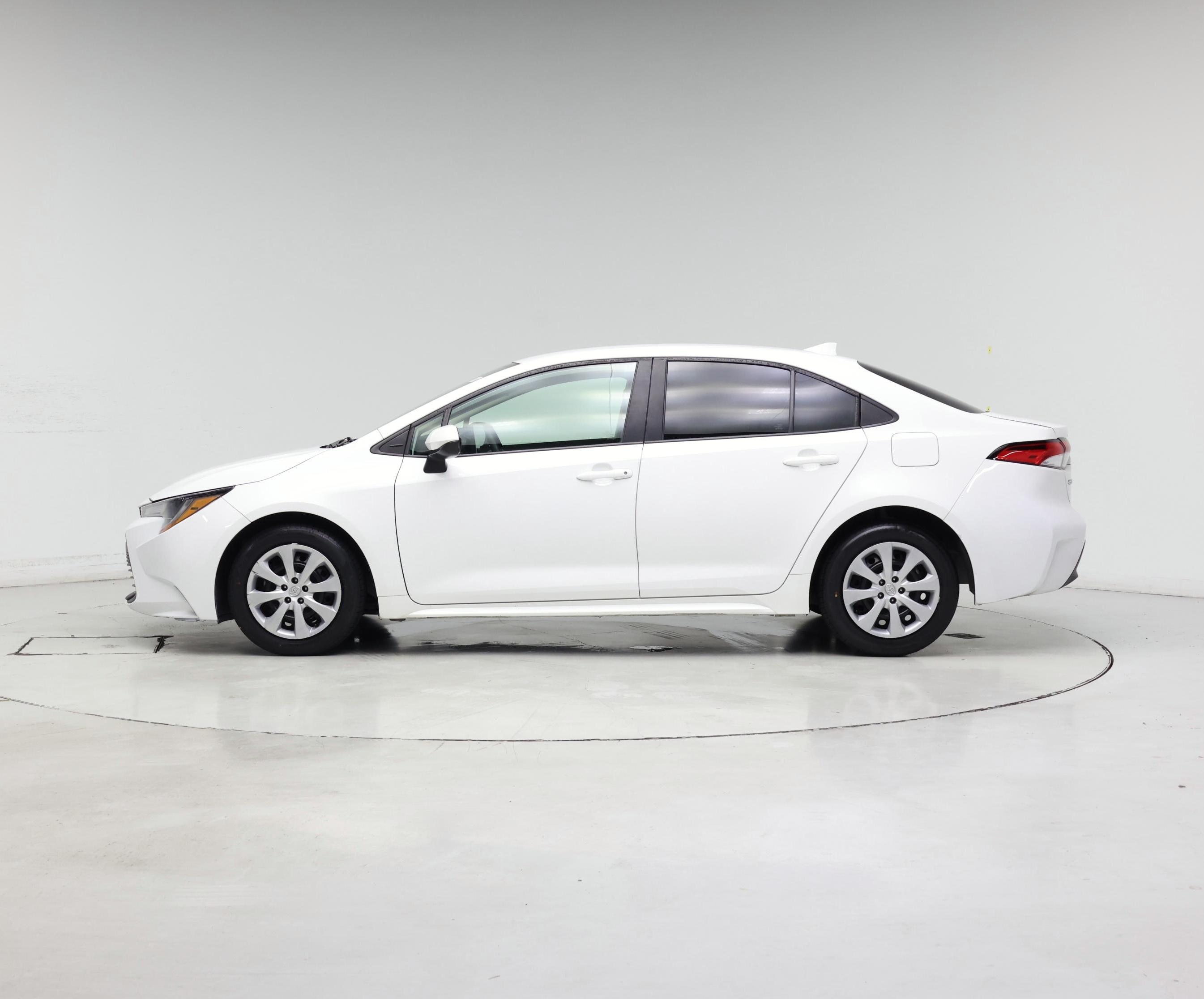 Thumbnail: 2023 Toyota Corolla - 3