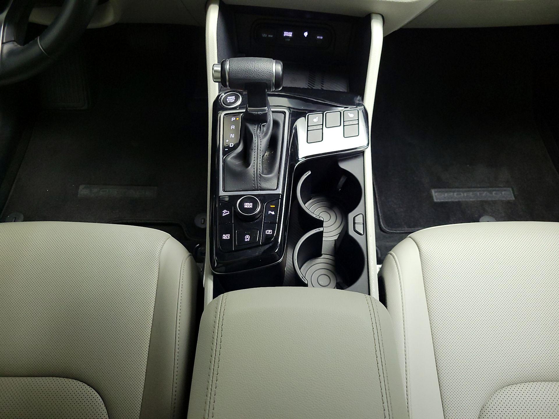 Thumbnail: 2023 Kia Sportage - 18