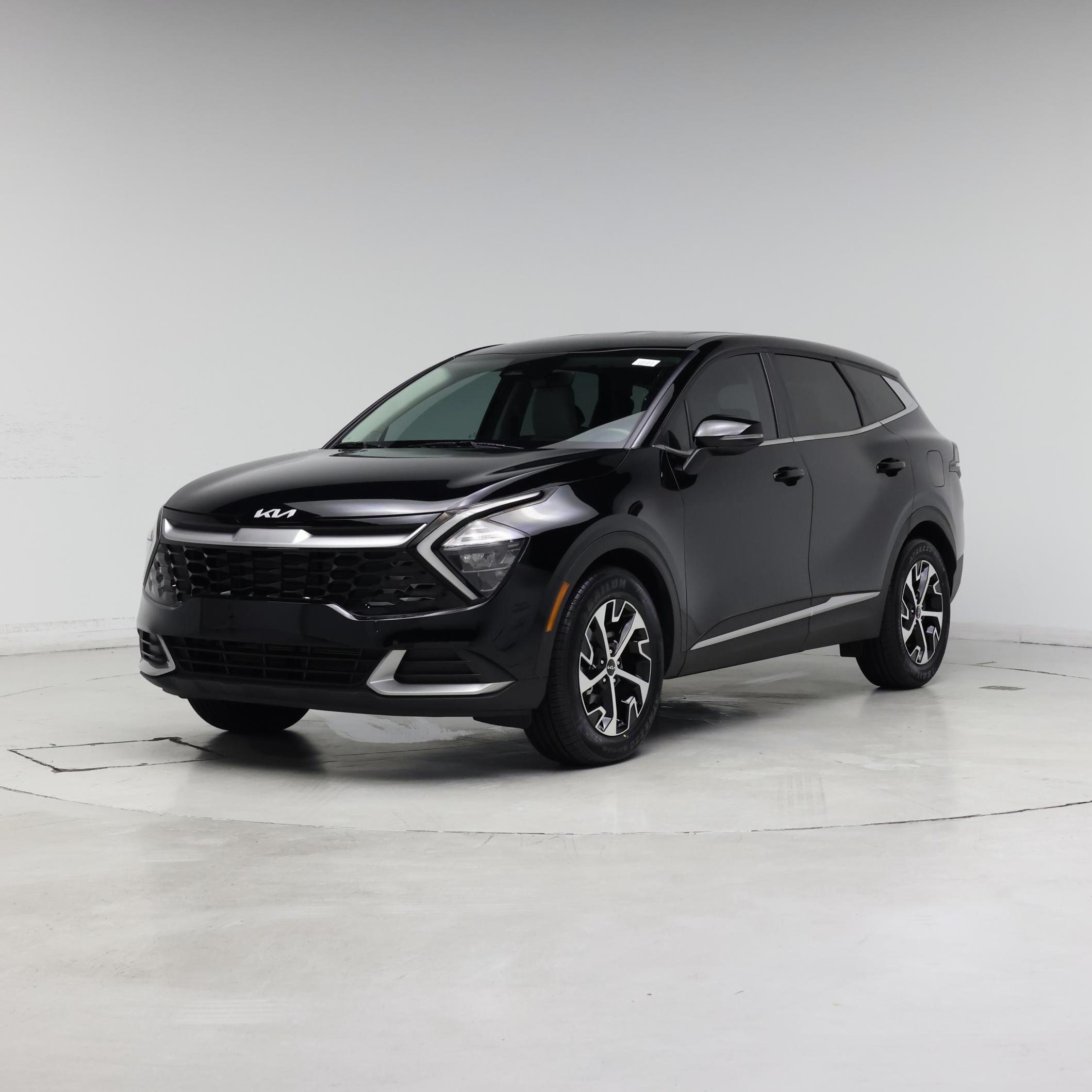 Thumbnail: 2023 Kia Sportage - 4