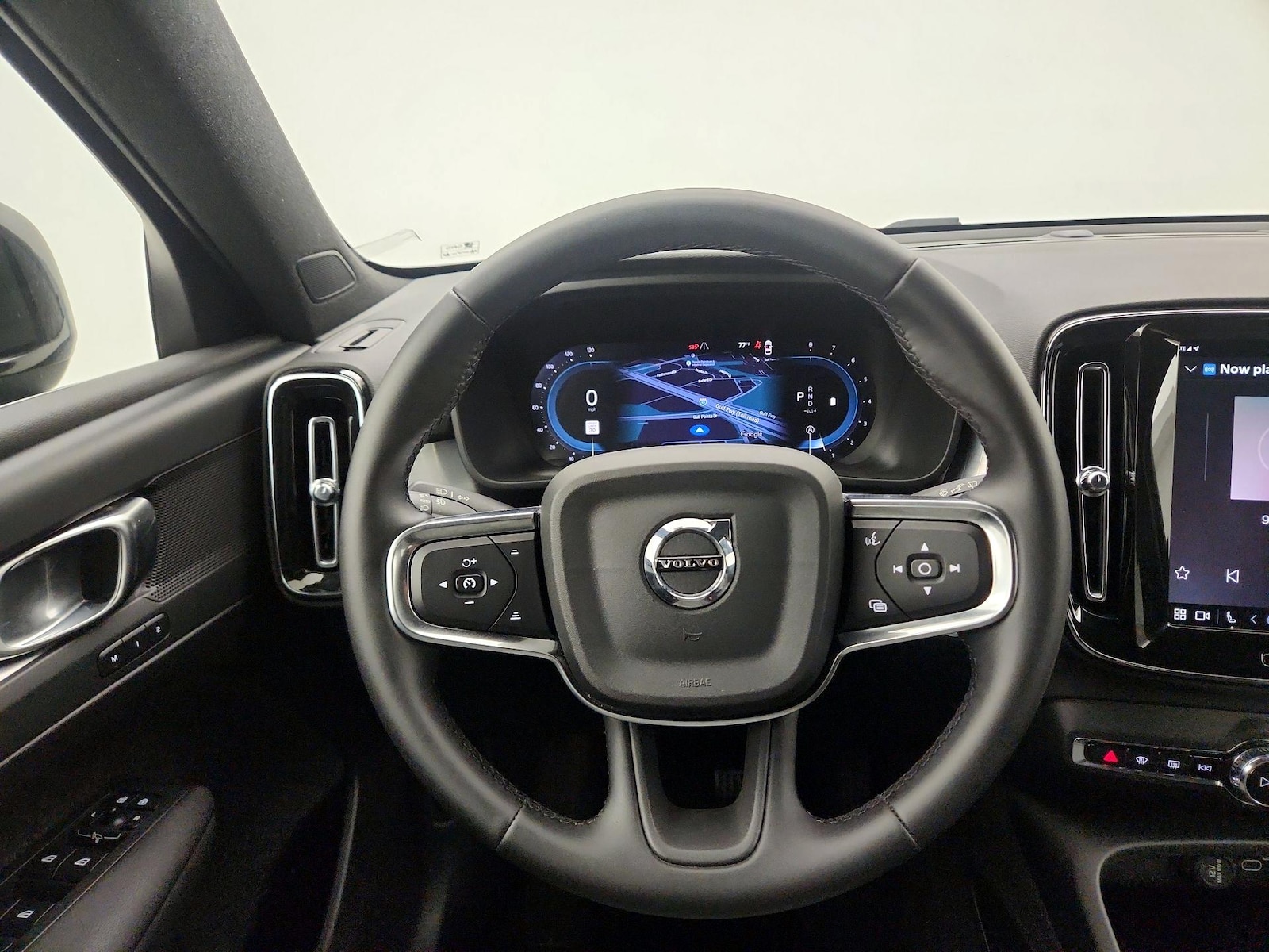 2025 Volvo XC40 Core - Photo 11