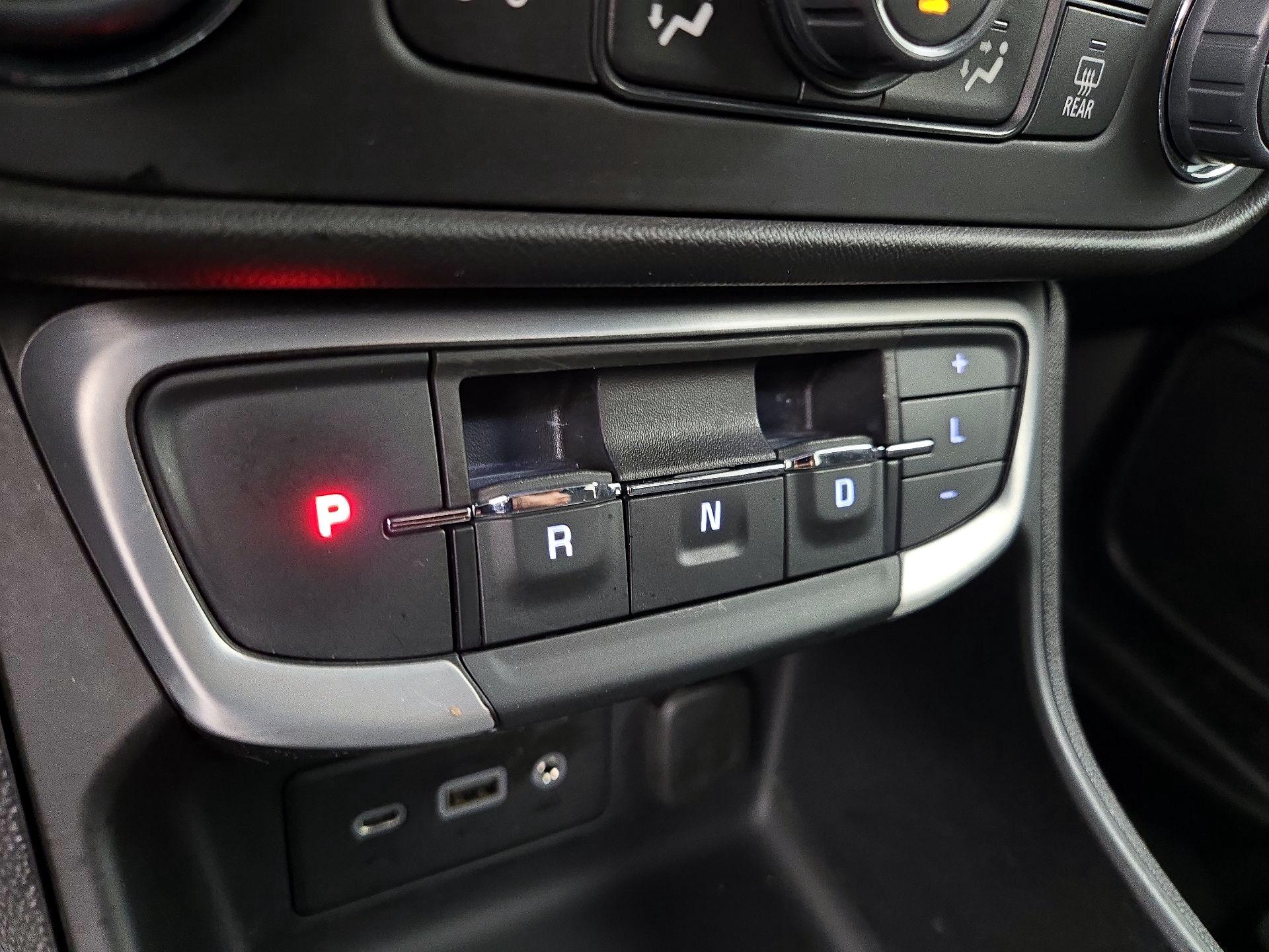 Thumbnail: 2024 GMC Terrain - 15