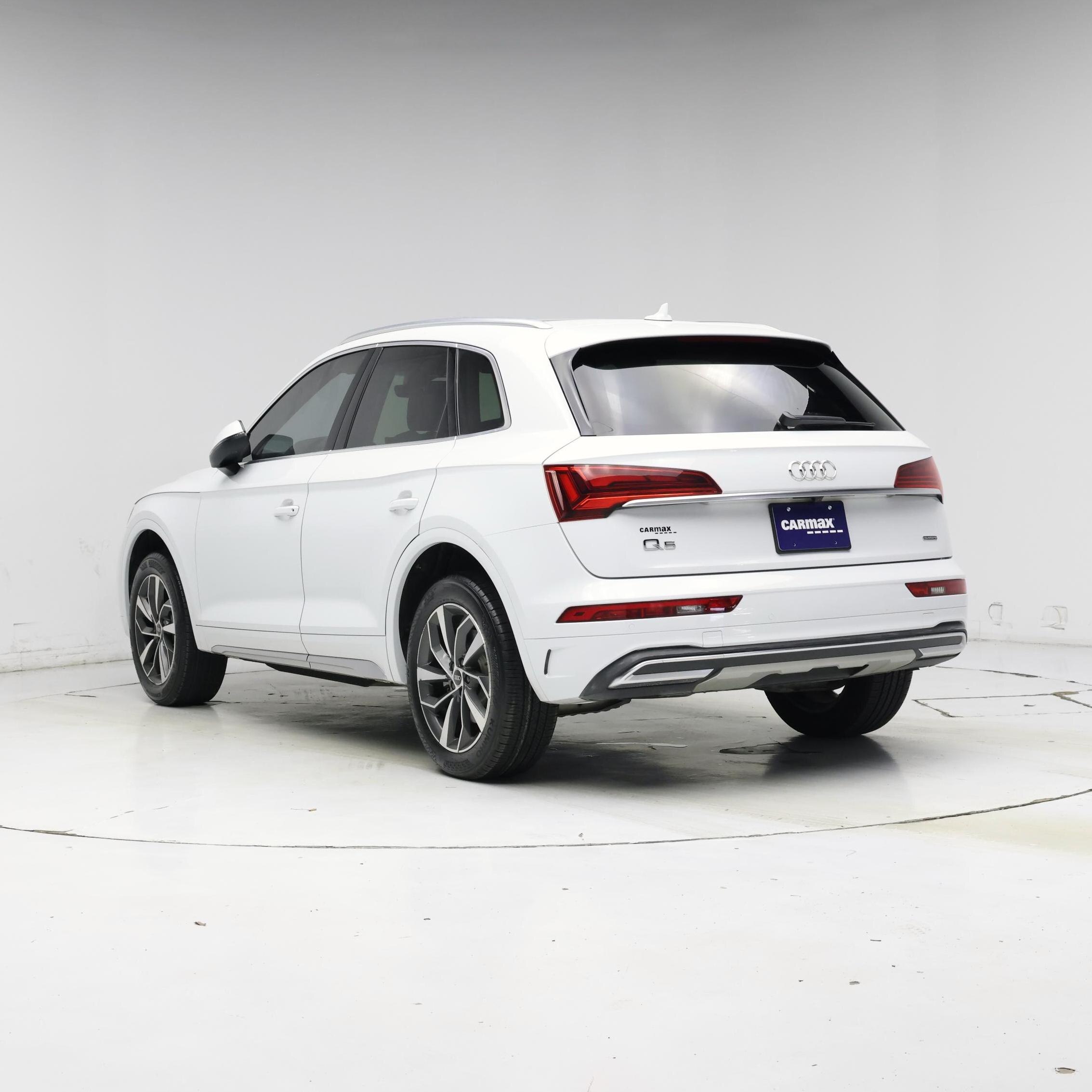 Thumbnail: 2021 Audi Q5 - 2