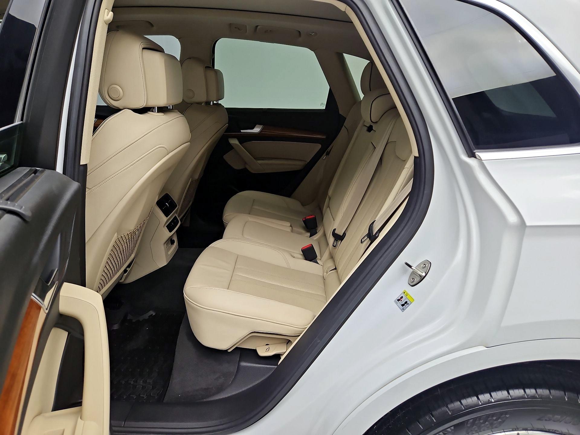 Thumbnail: 2021 Audi Q5 - 20