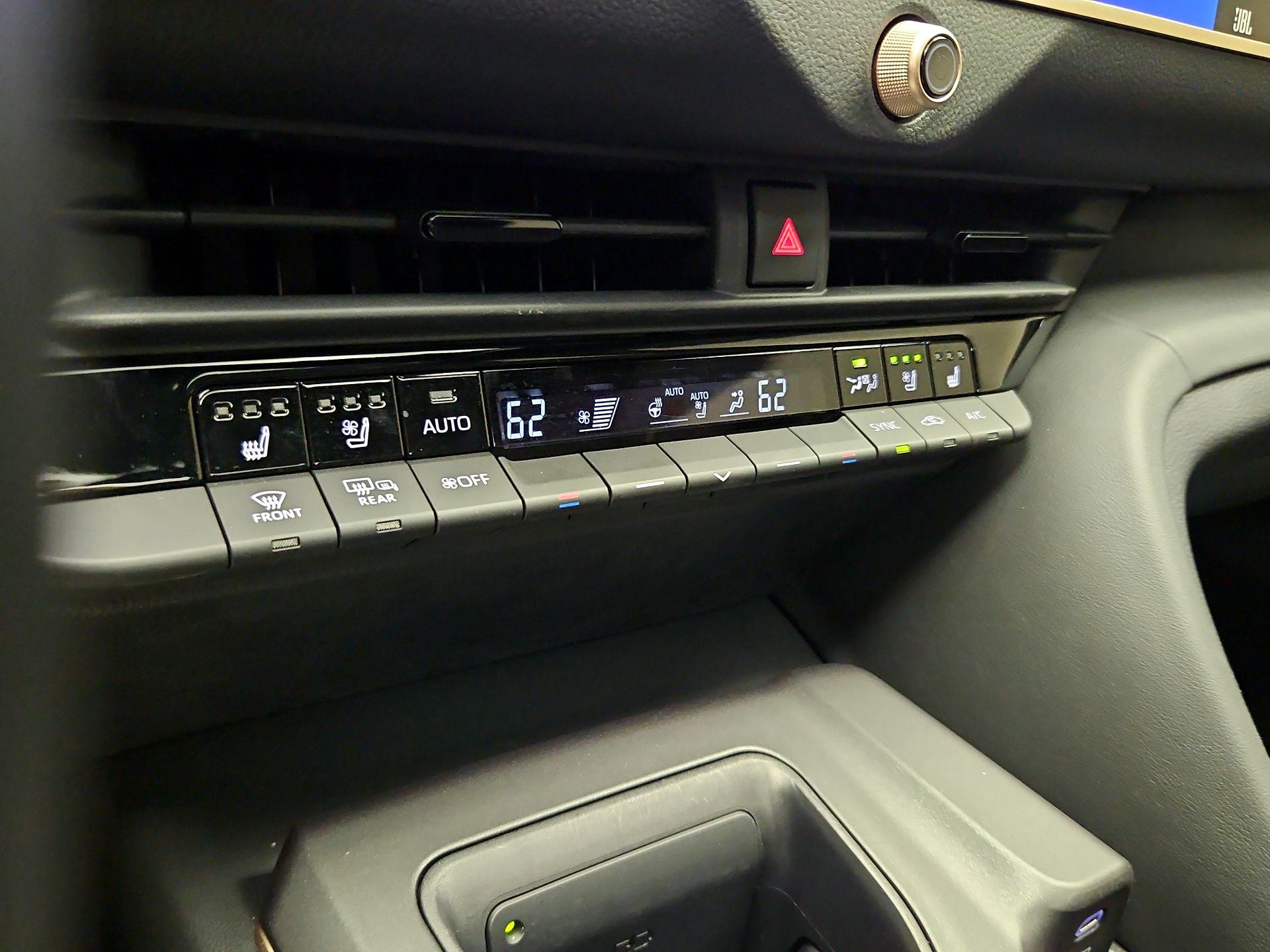 Thumbnail: 2023 Toyota Crown - 16
