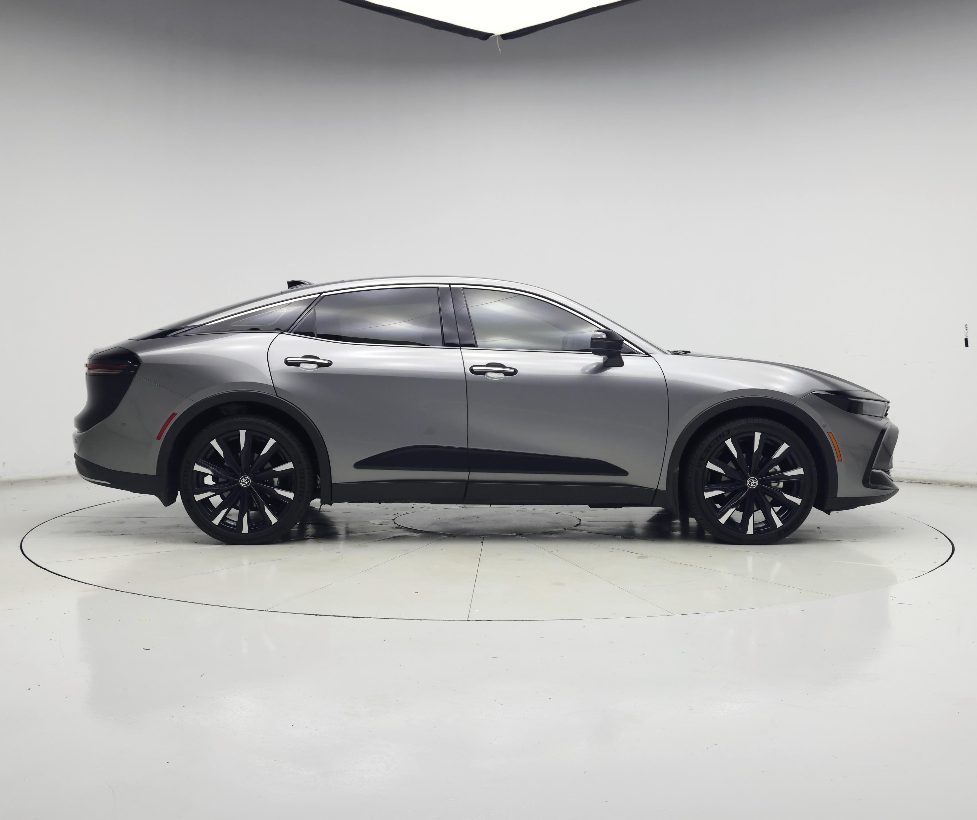 Thumbnail: 2023 Toyota Crown - 7