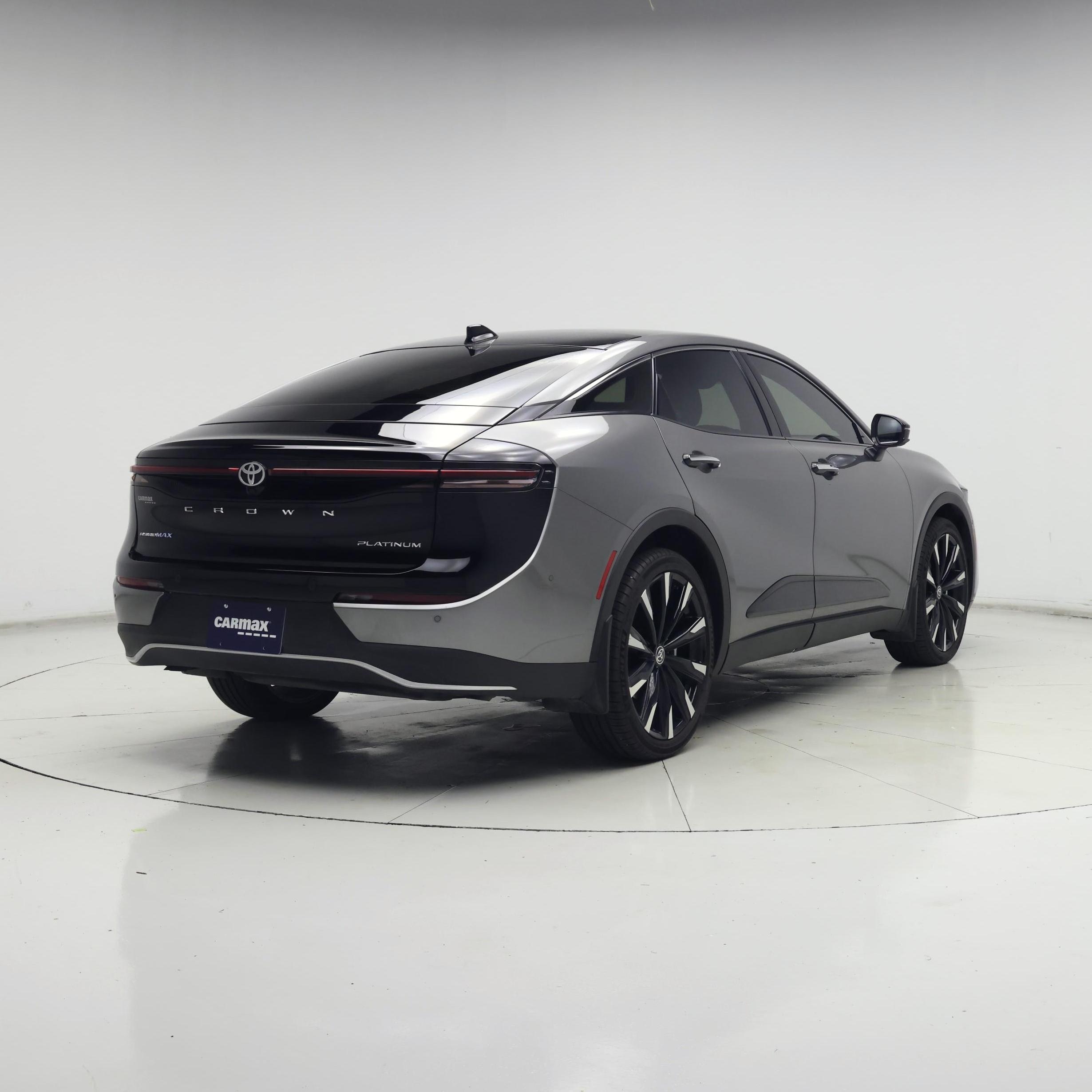 Thumbnail: 2023 Toyota Crown - 8