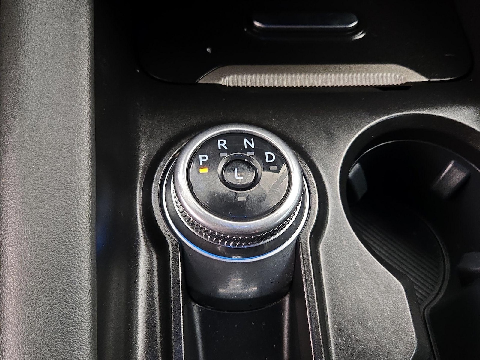 2025 Ford Explorer Active - Photo 19