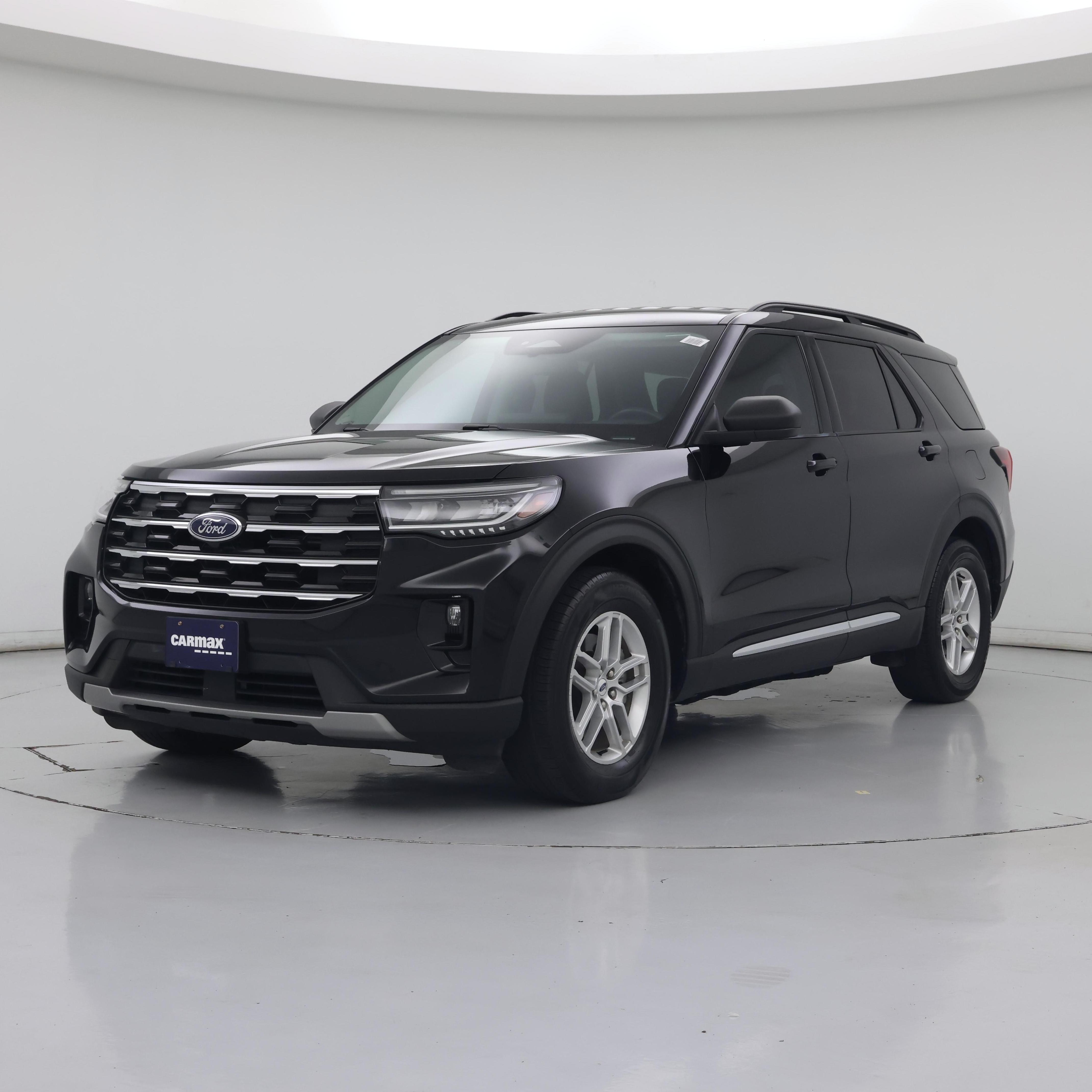 Thumbnail: 2025 Ford Explorer - 4