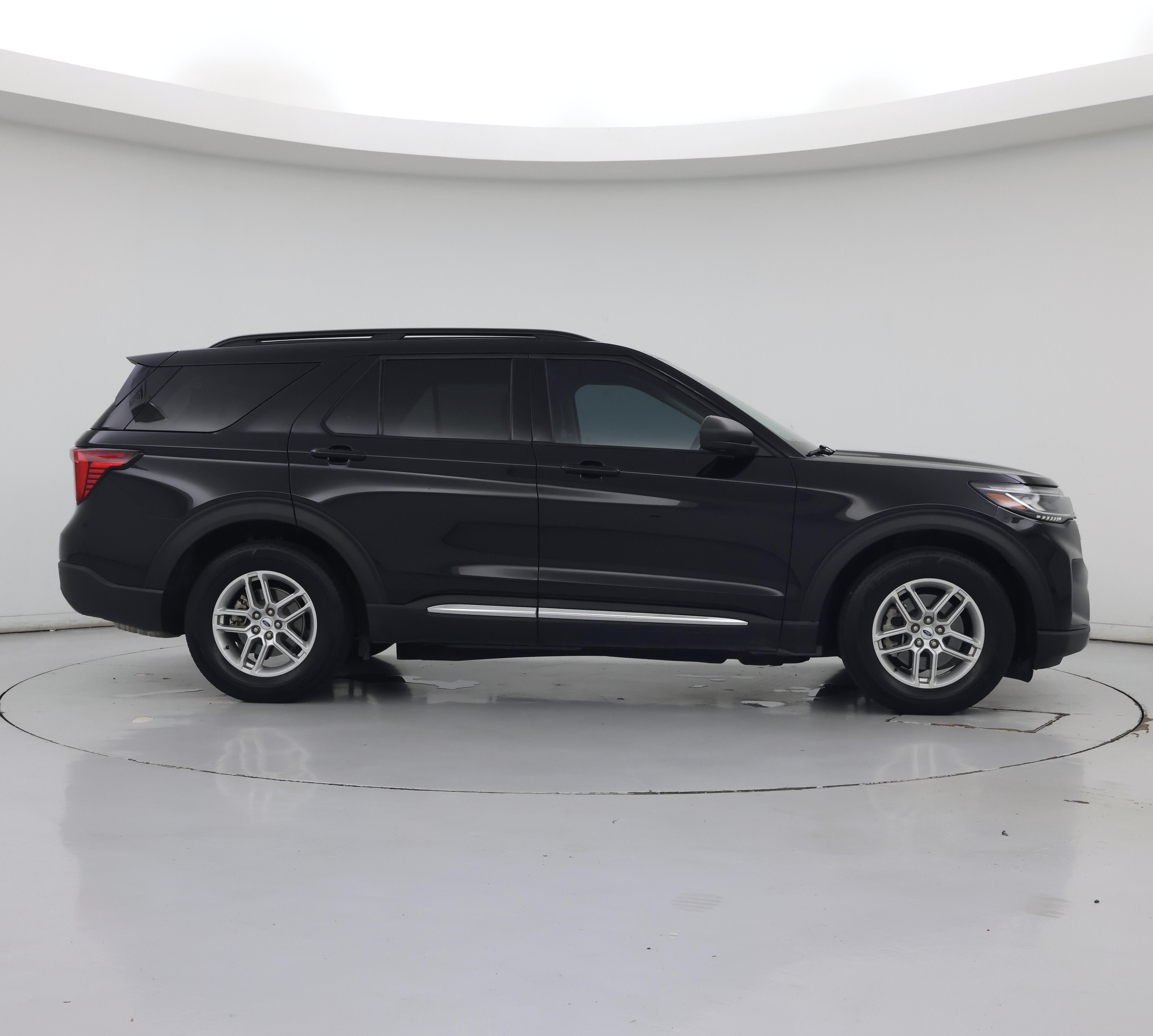 Thumbnail: 2025 Ford Explorer - 7