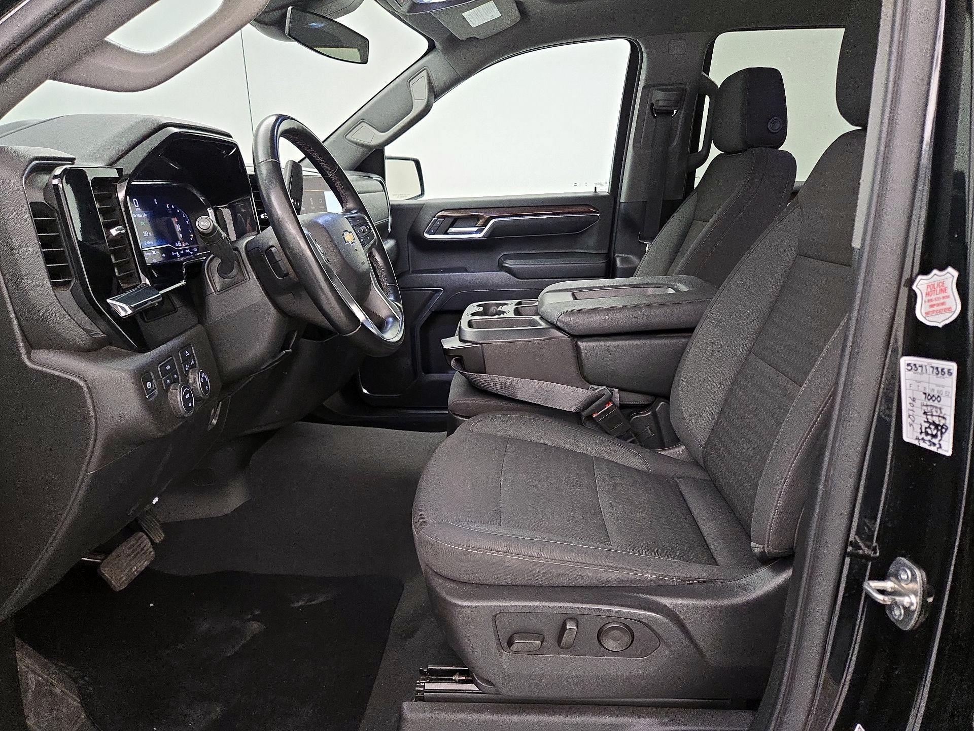 Thumbnail: 2024 Chevrolet Silverado 1500 - 11