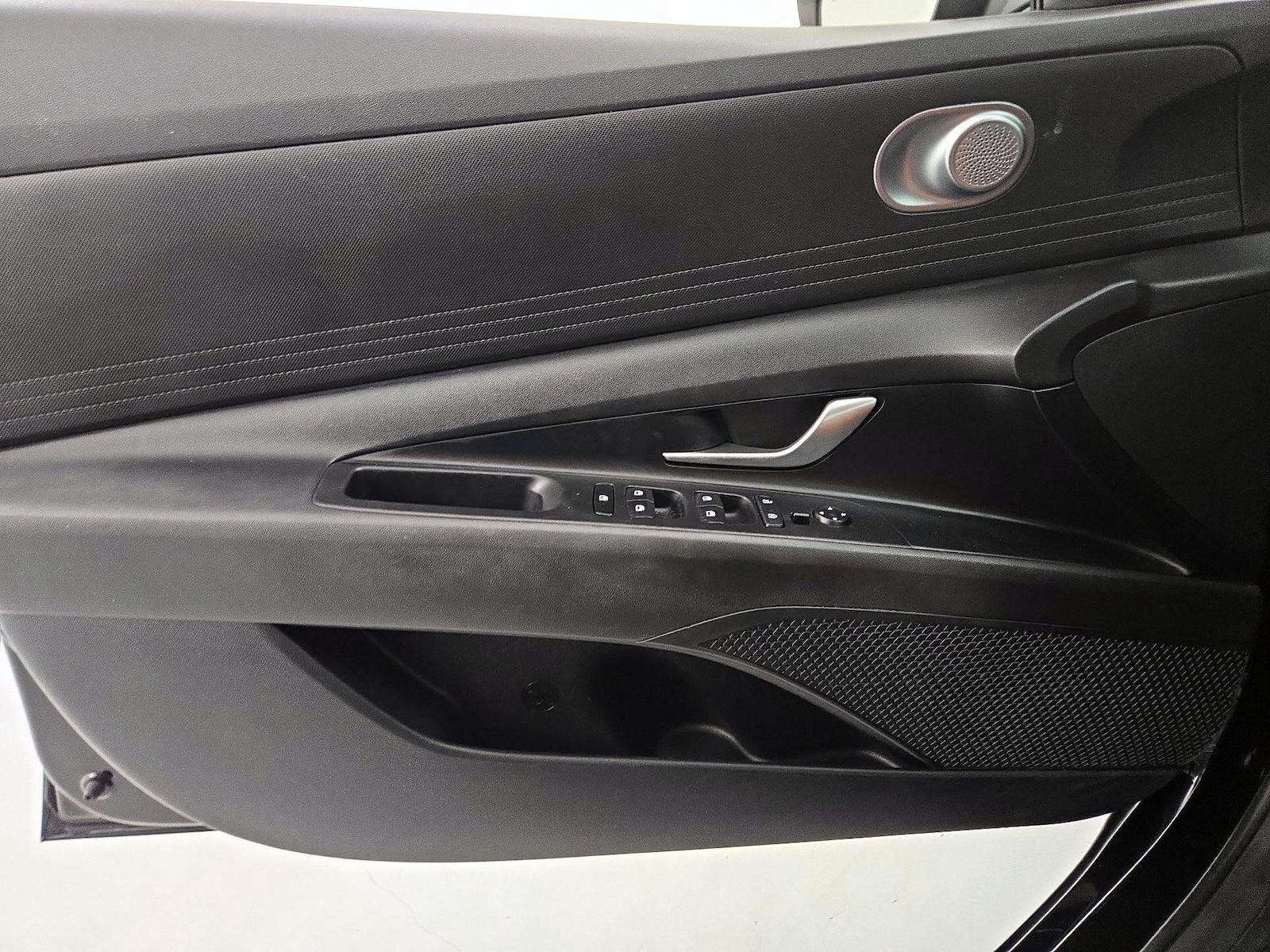 2021 Hyundai Elantra SEL - Photo 13