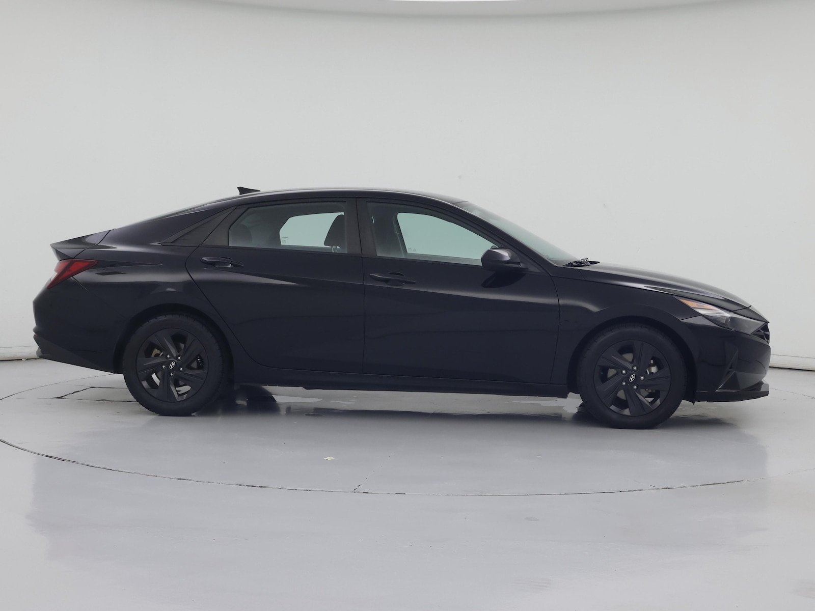 2021 Hyundai Elantra SEL - Photo 8