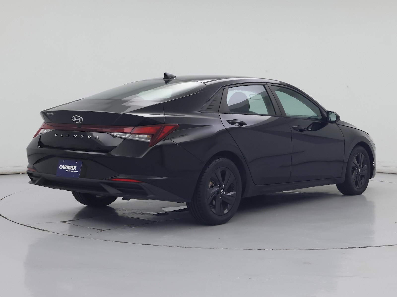 2021 Hyundai Elantra SEL - Photo 9