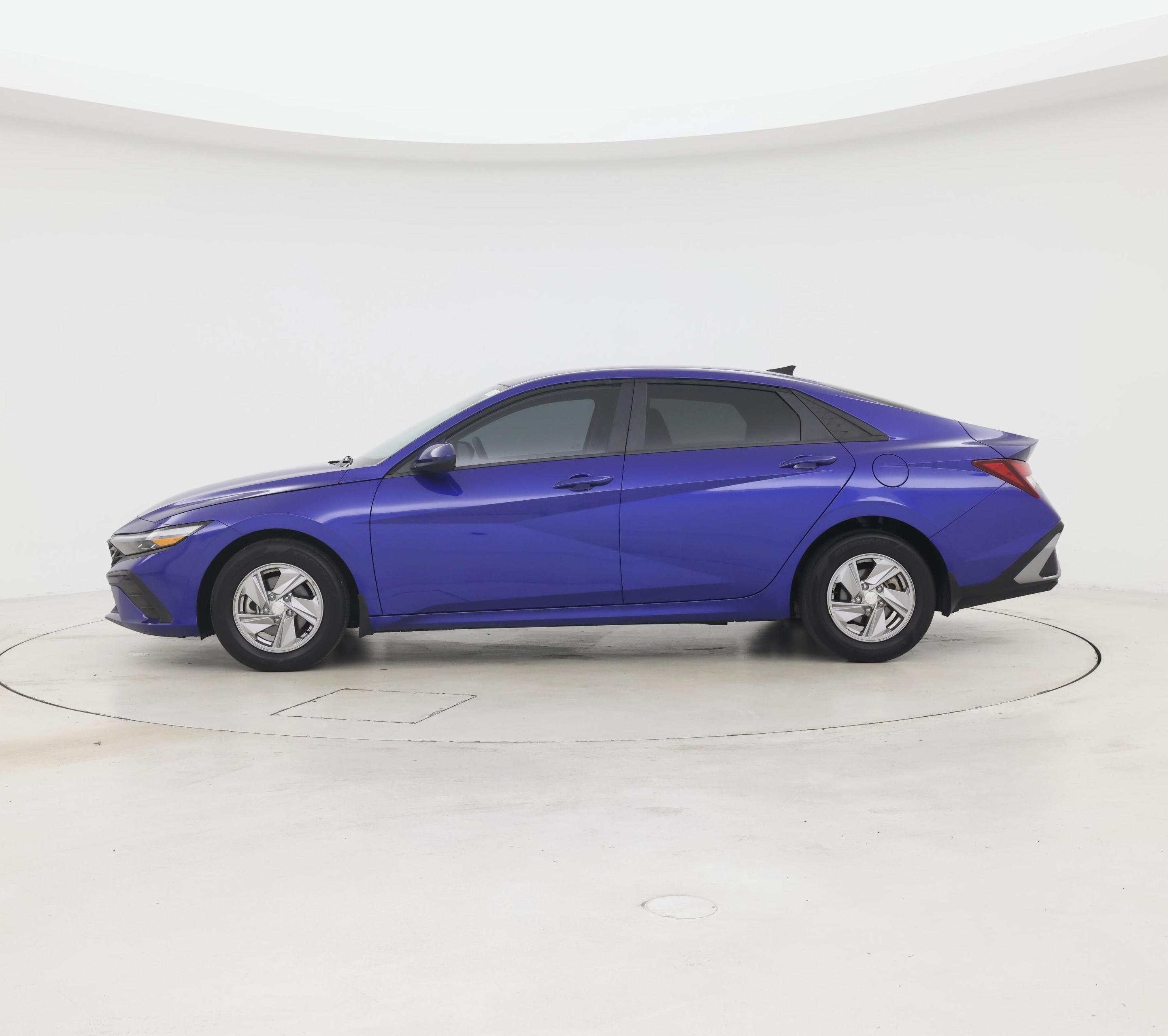 Thumbnail: 2025 Hyundai Elantra - 3