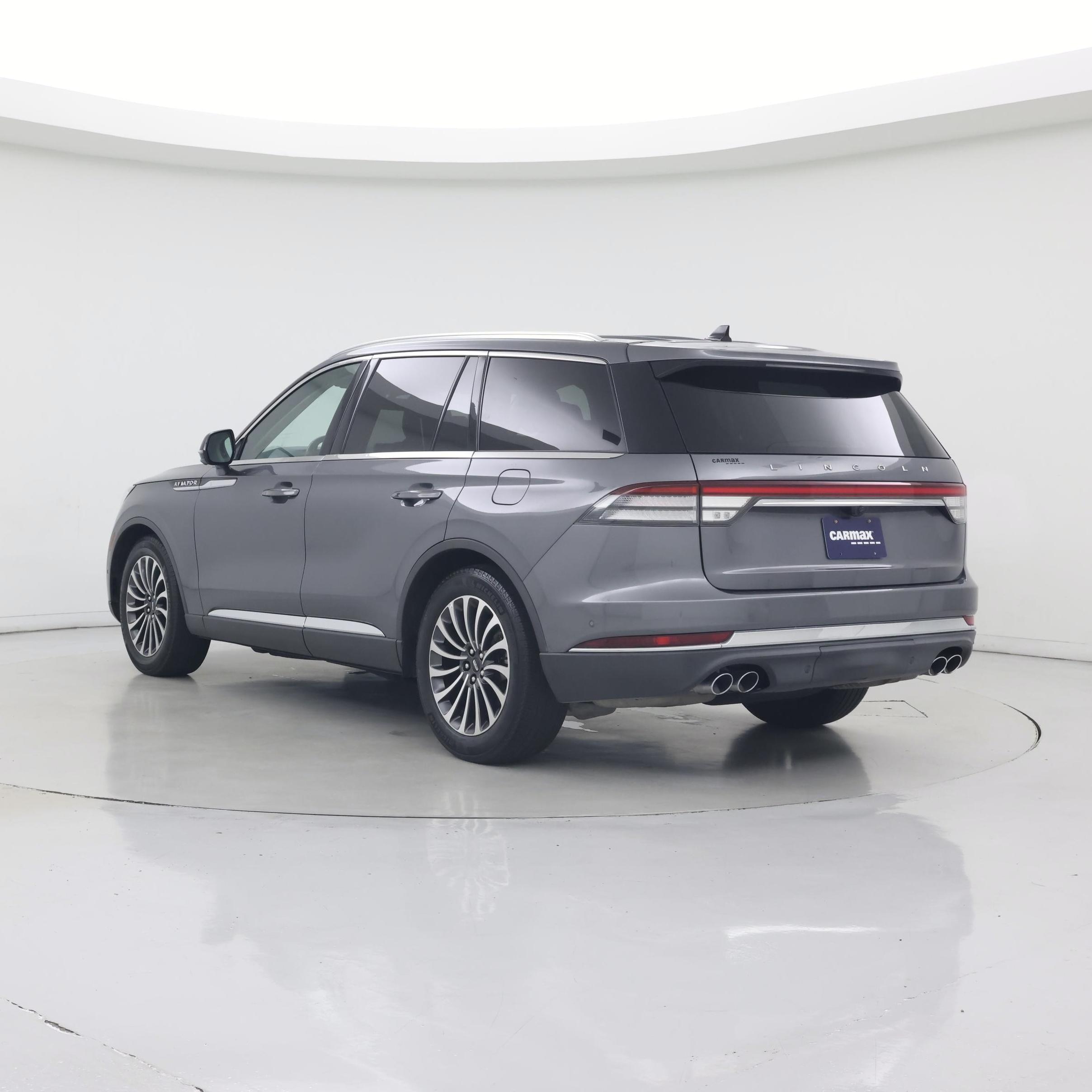 Thumbnail: 2022 Lincoln Aviator - 2