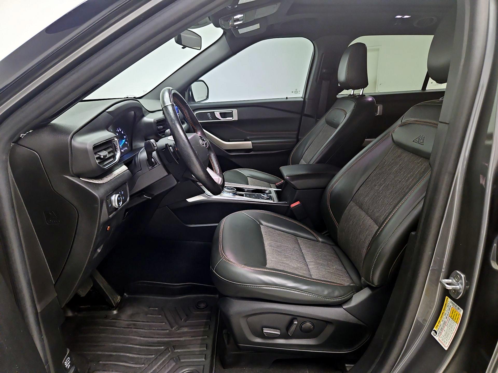 Thumbnail: 2021 Ford Explorer - 11