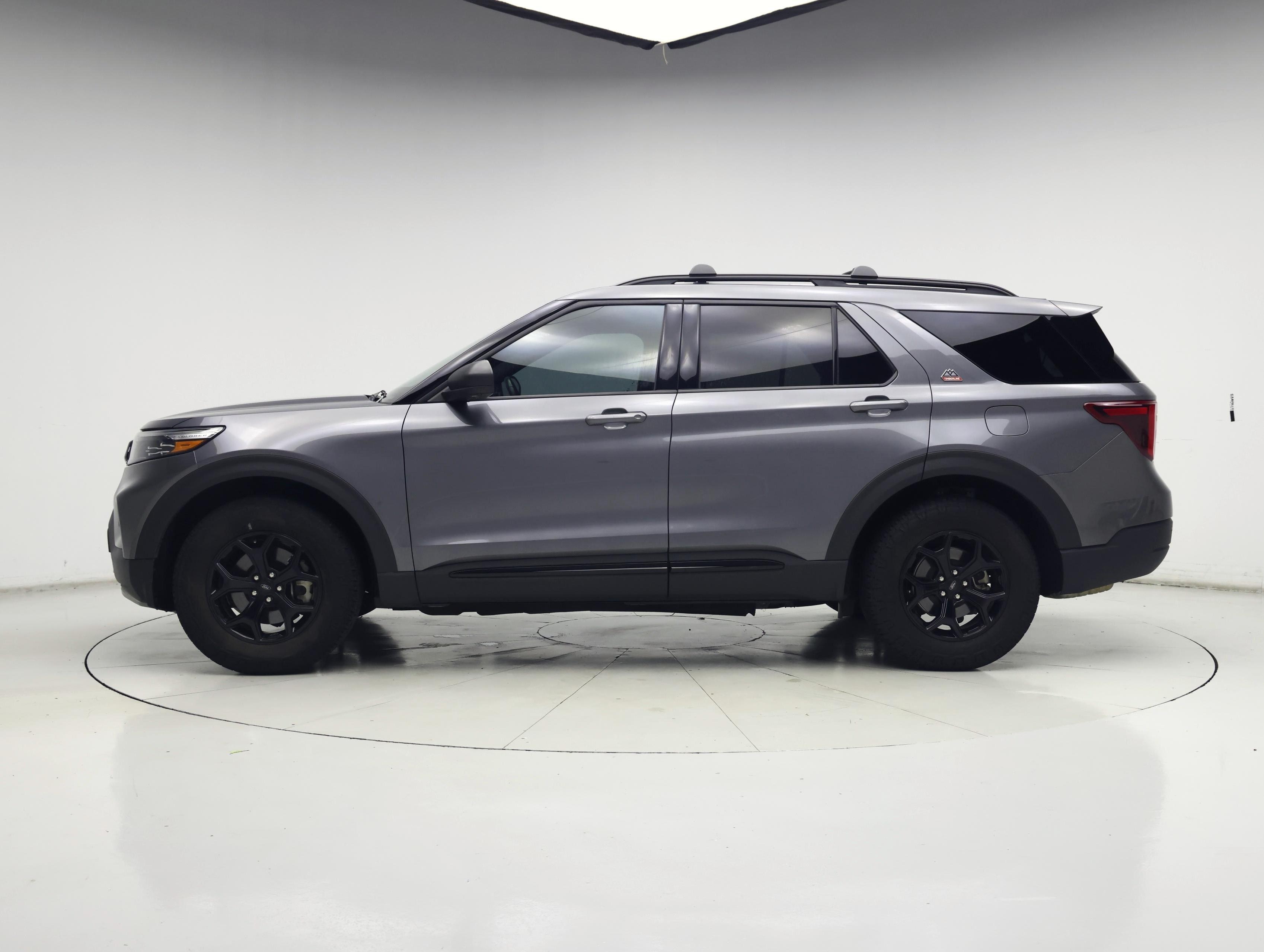 Thumbnail: 2021 Ford Explorer - 3