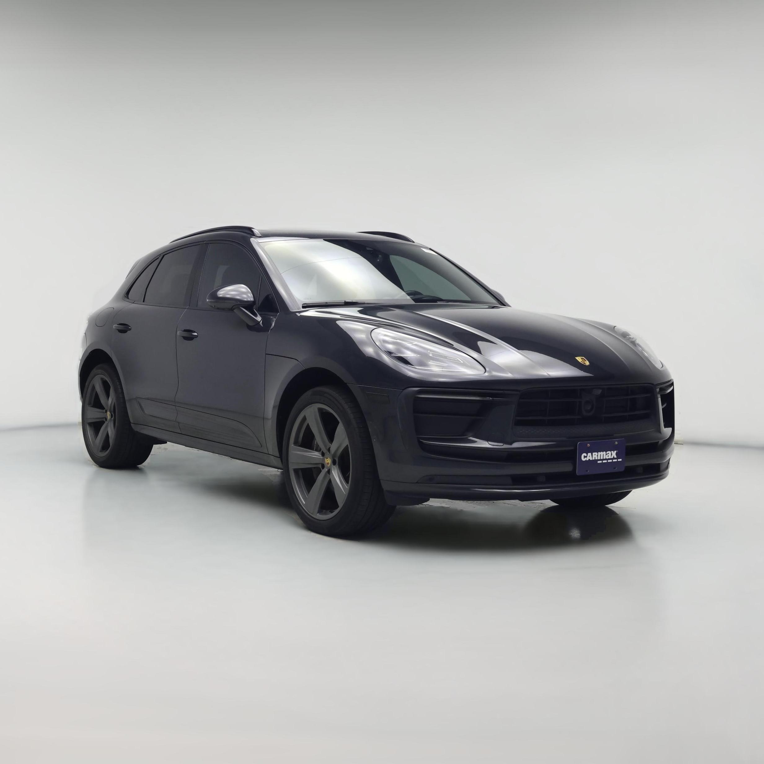 Thumbnail: 2022 Porsche Macan - 1