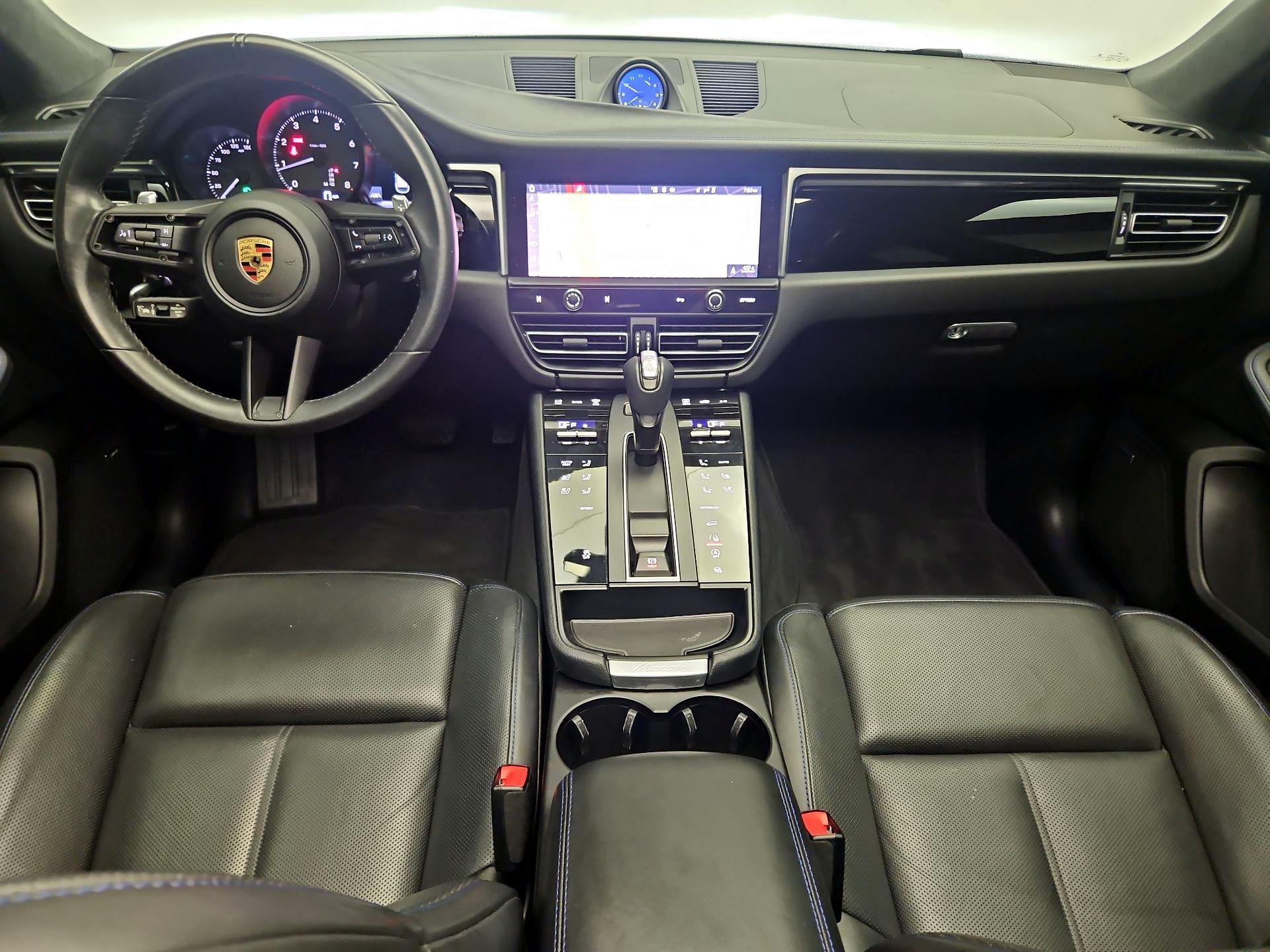 Thumbnail: 2022 Porsche Macan - 9