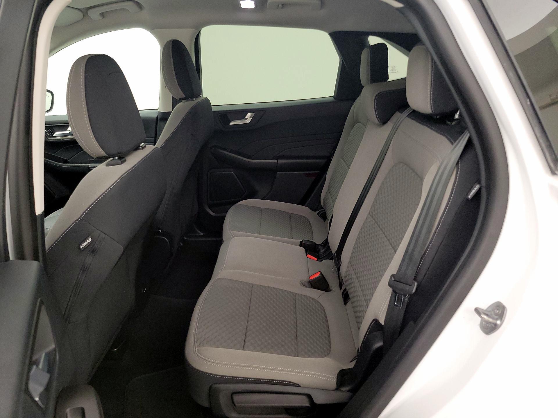 Thumbnail: 2021 Ford Escape - 19